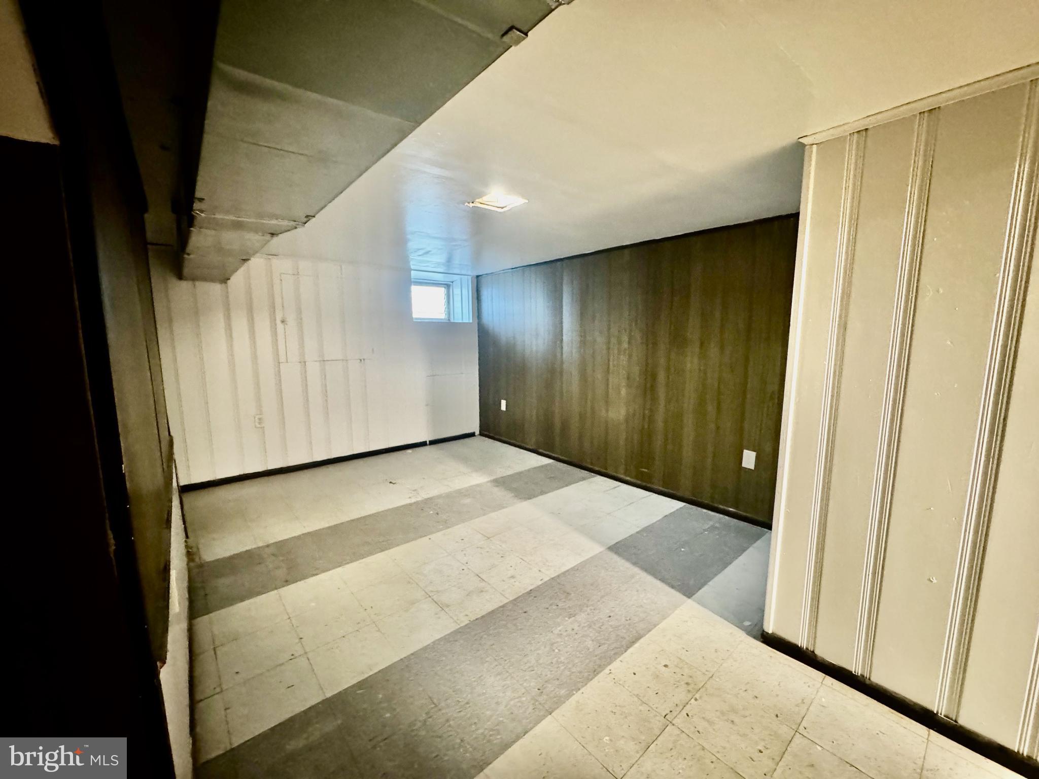BROOKLYN - Residential