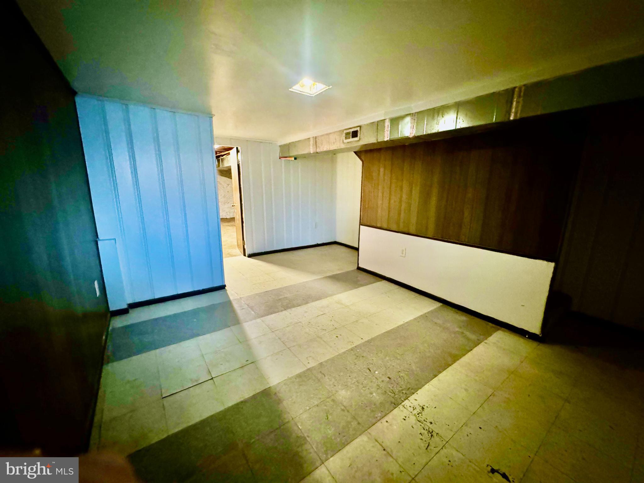 BROOKLYN - Residential