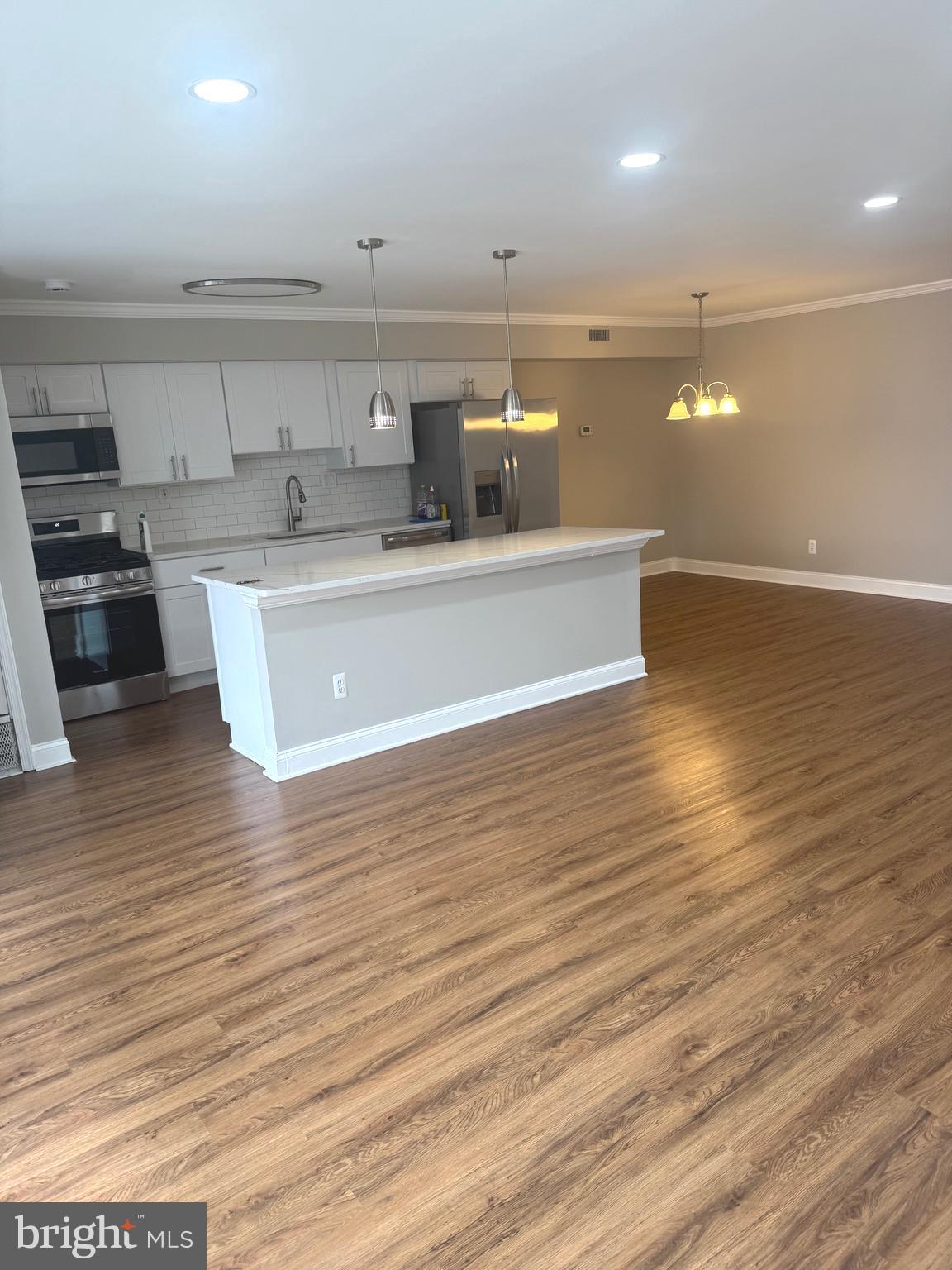 SPRINGLAKE - Residential