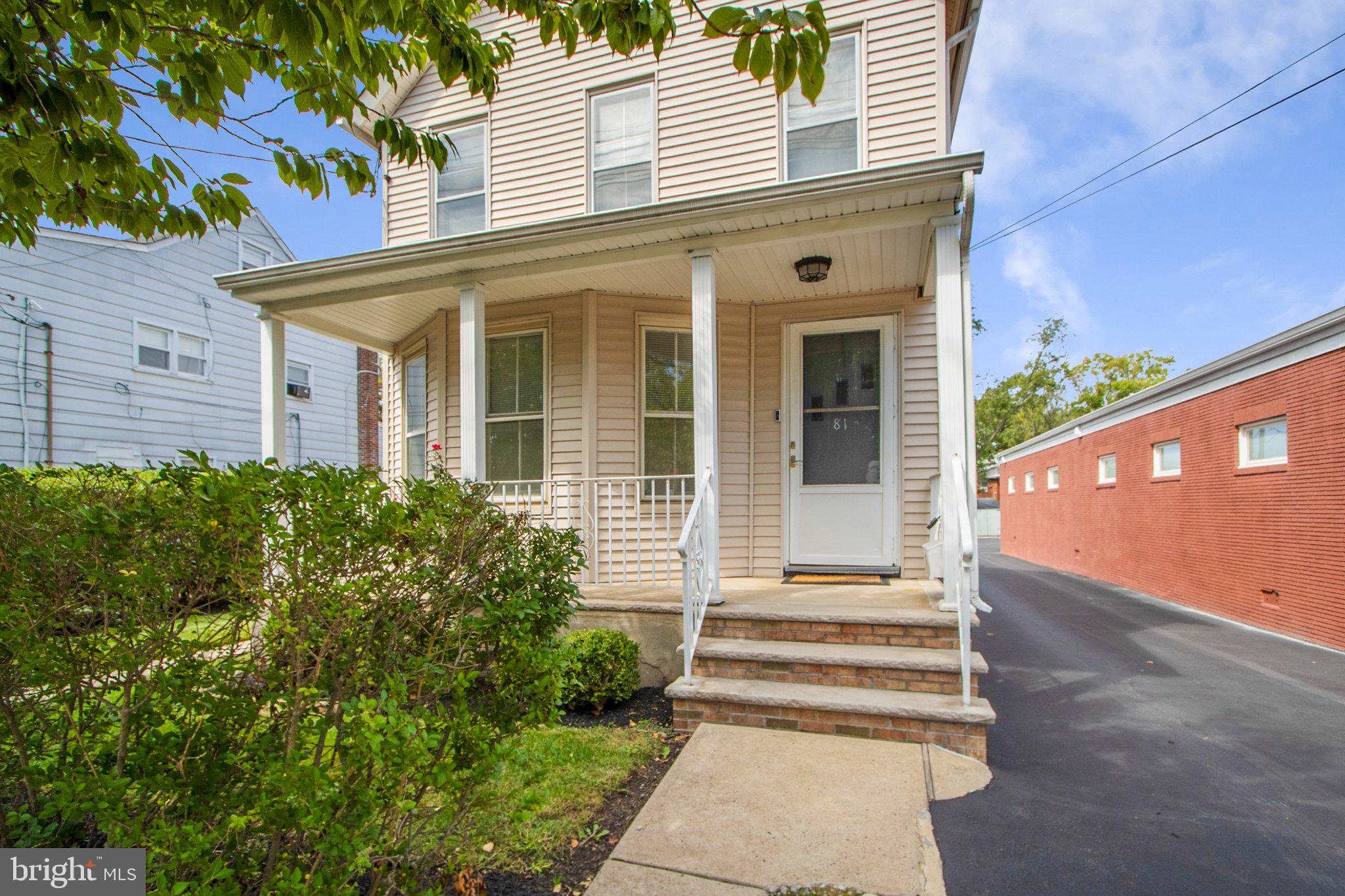 81 WOODBRIDGE AVENUE