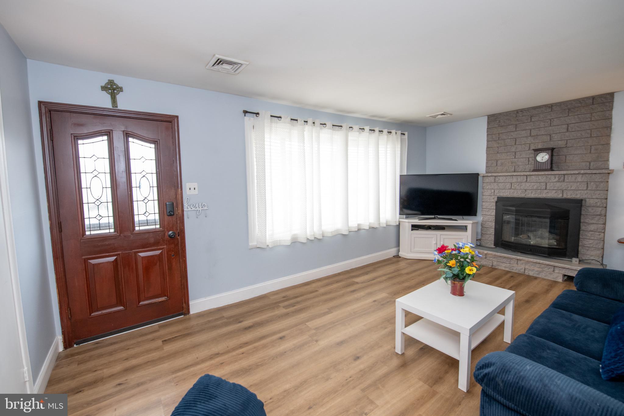 NOTTINGHAM VIL - Residential