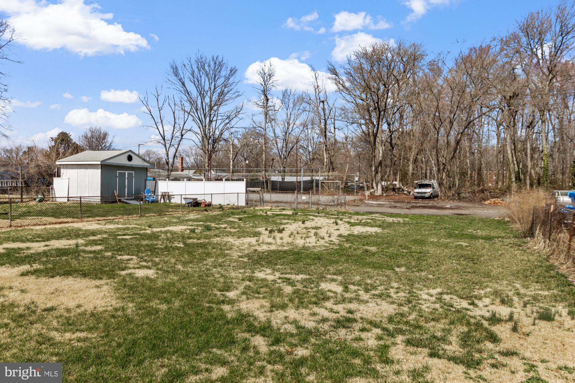 MARLYN TERRACE - Residential