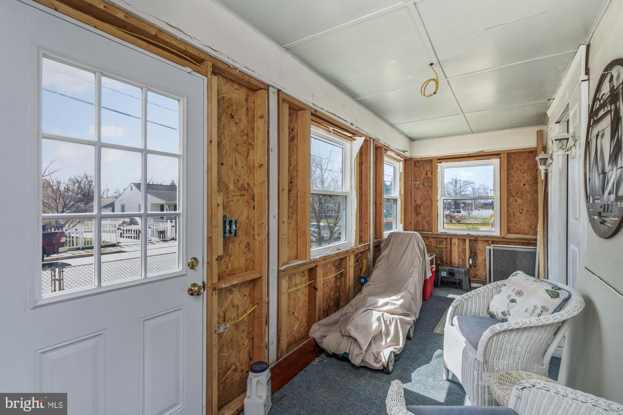 MARLYN TERRACE - Residential