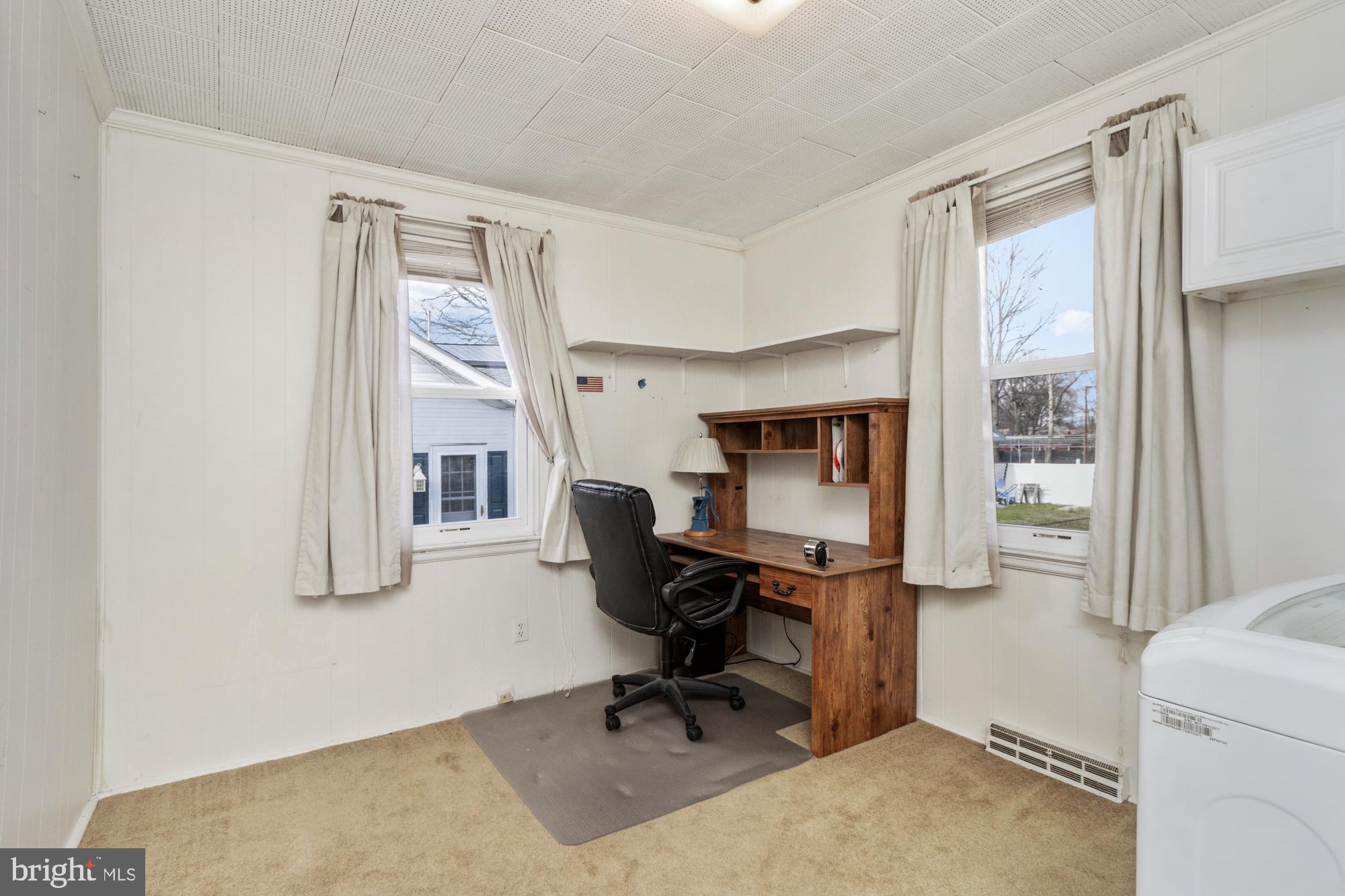 MARLYN TERRACE - Residential