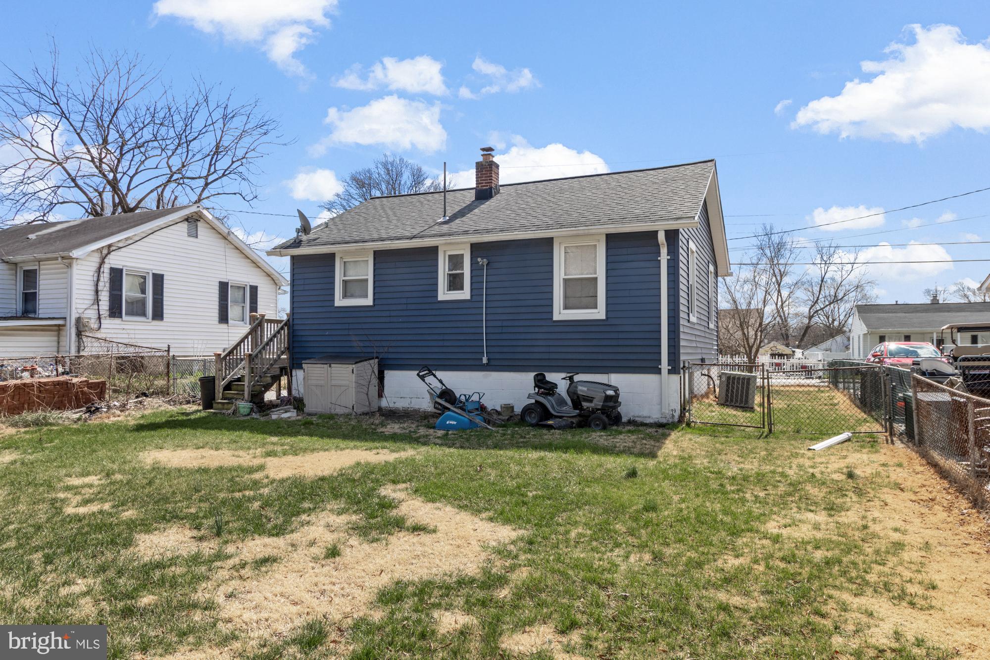 MARLYN TERRACE - Residential