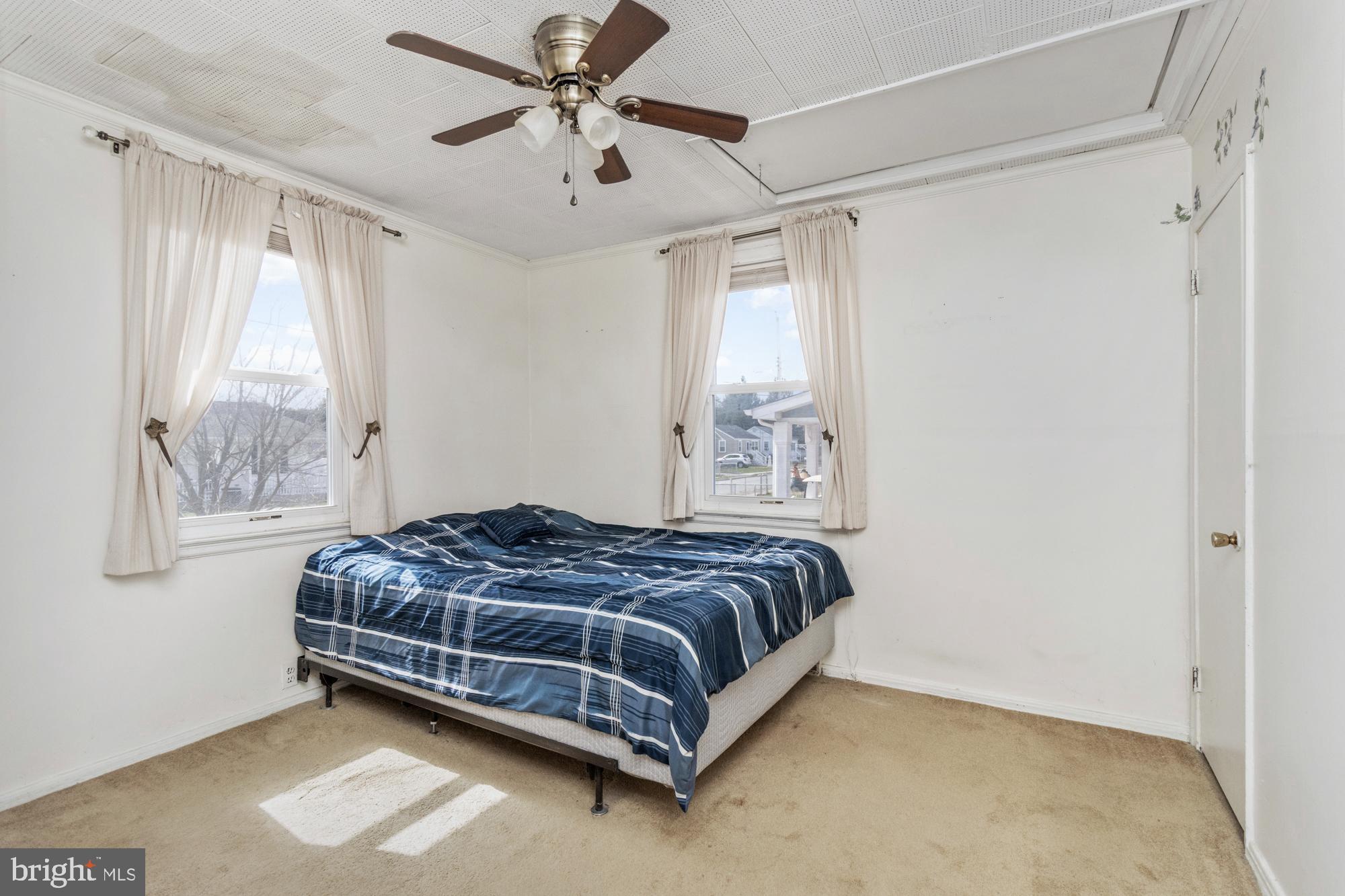 MARLYN TERRACE - Residential