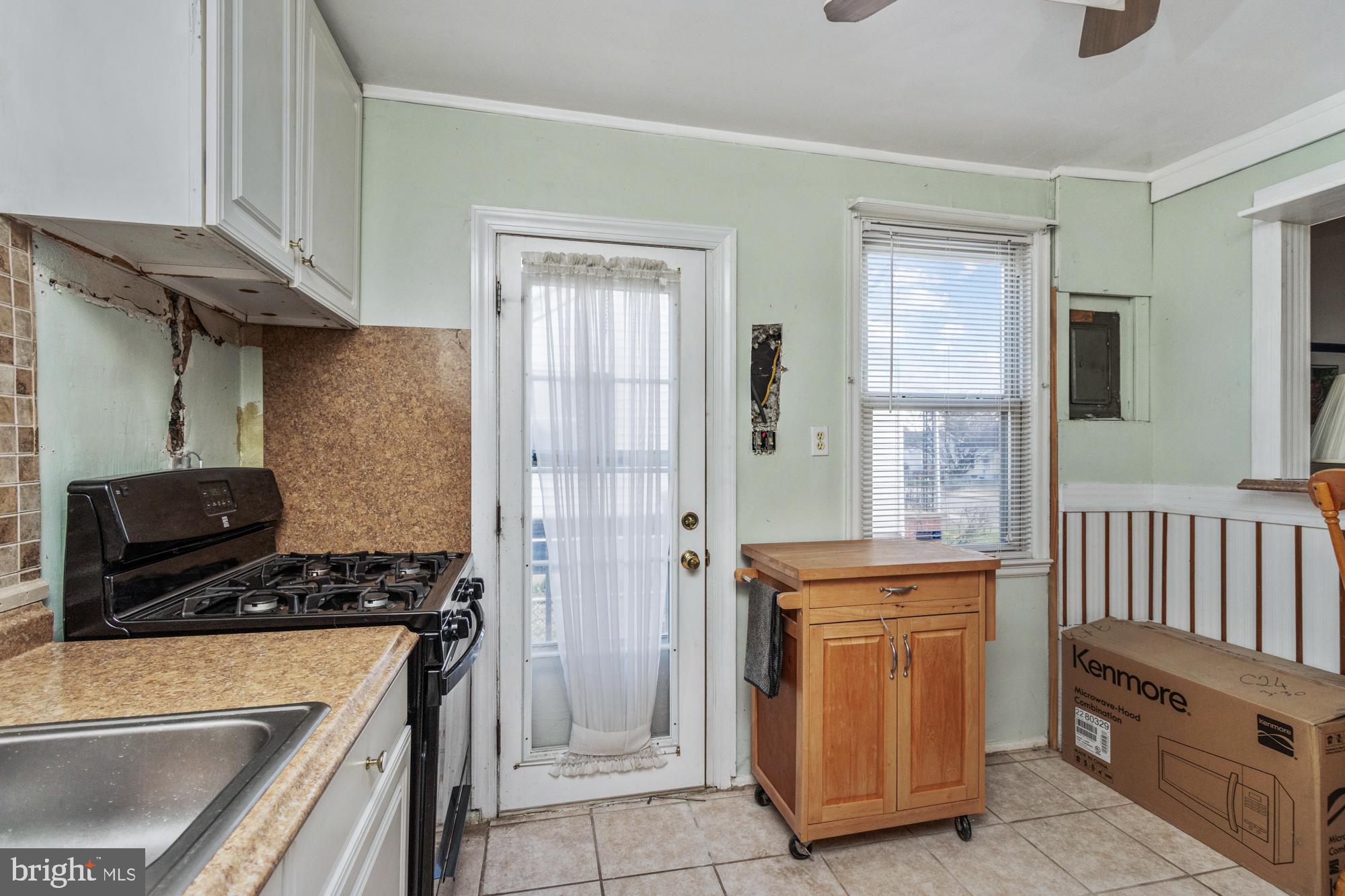 MARLYN TERRACE - Residential