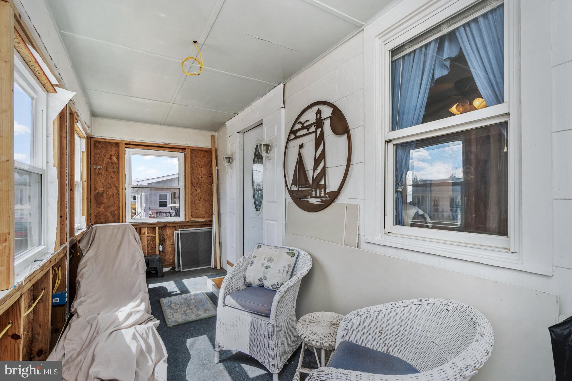 MARLYN TERRACE - Residential