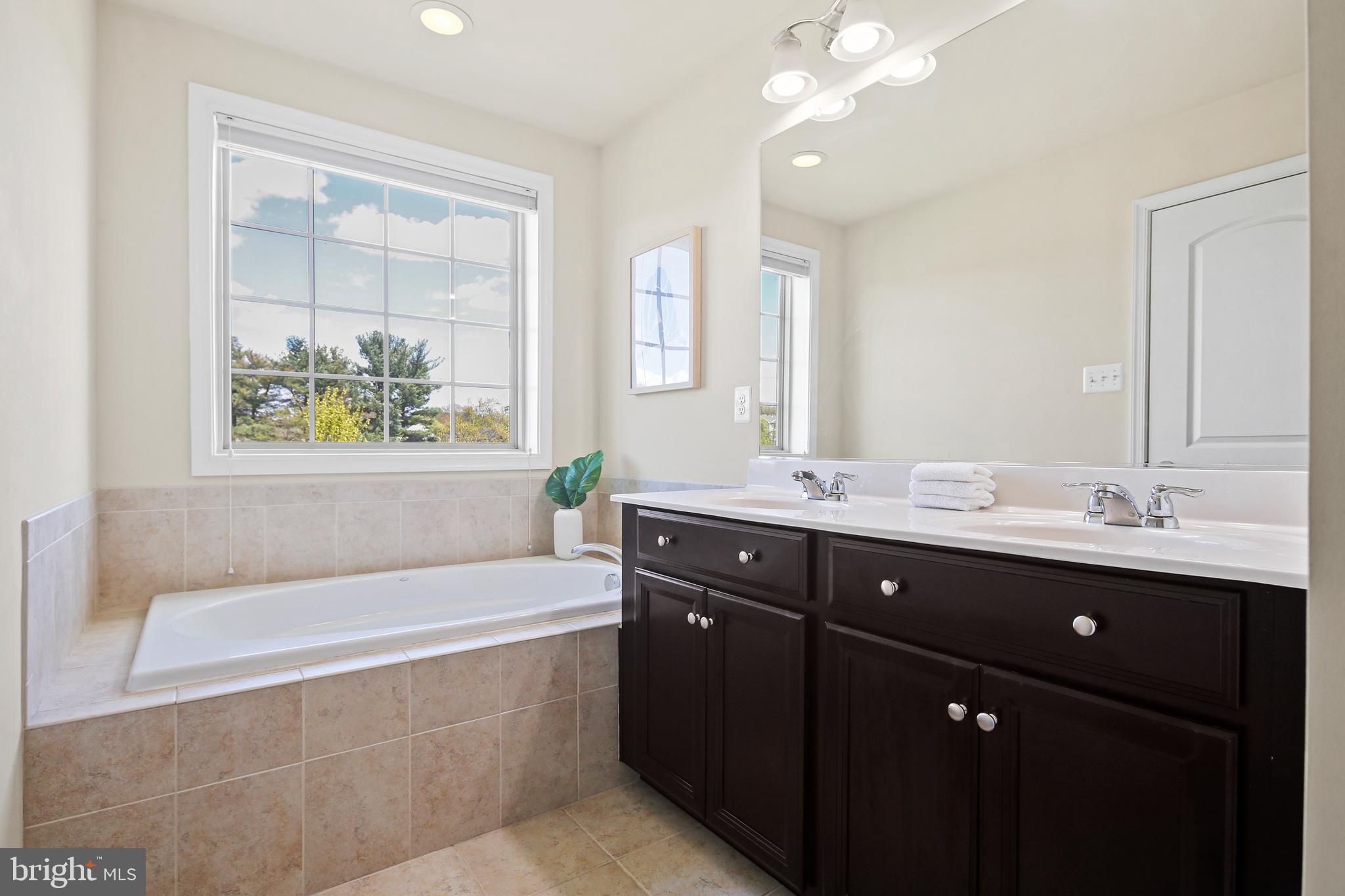 MILLSTONE VILLAGE - Residential