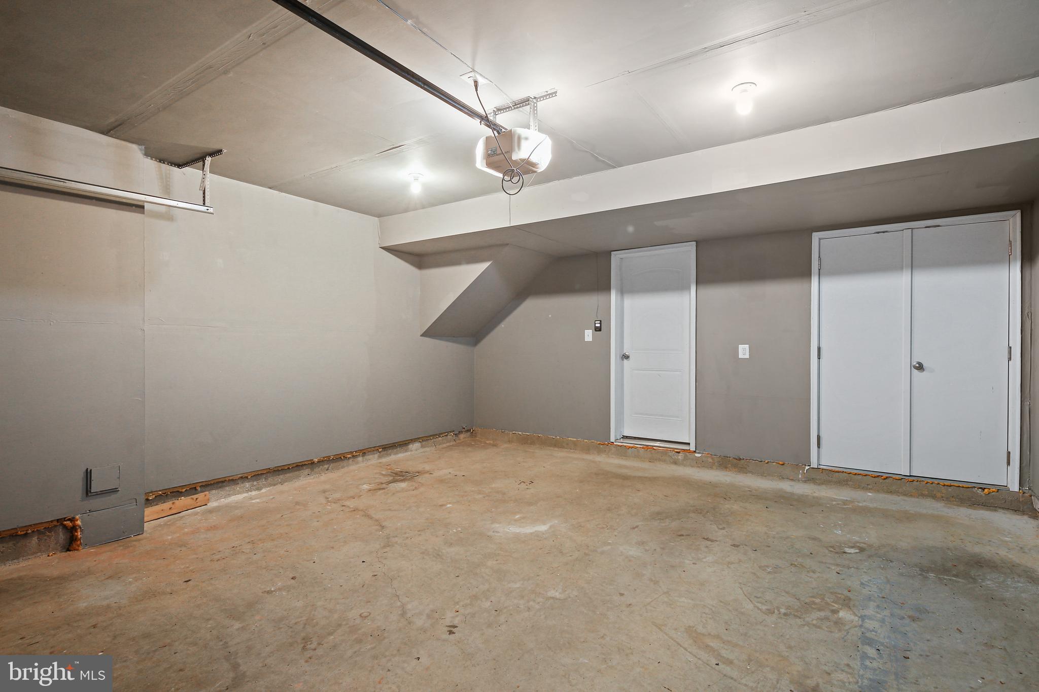 MILLSTONE VILLAGE - Residential