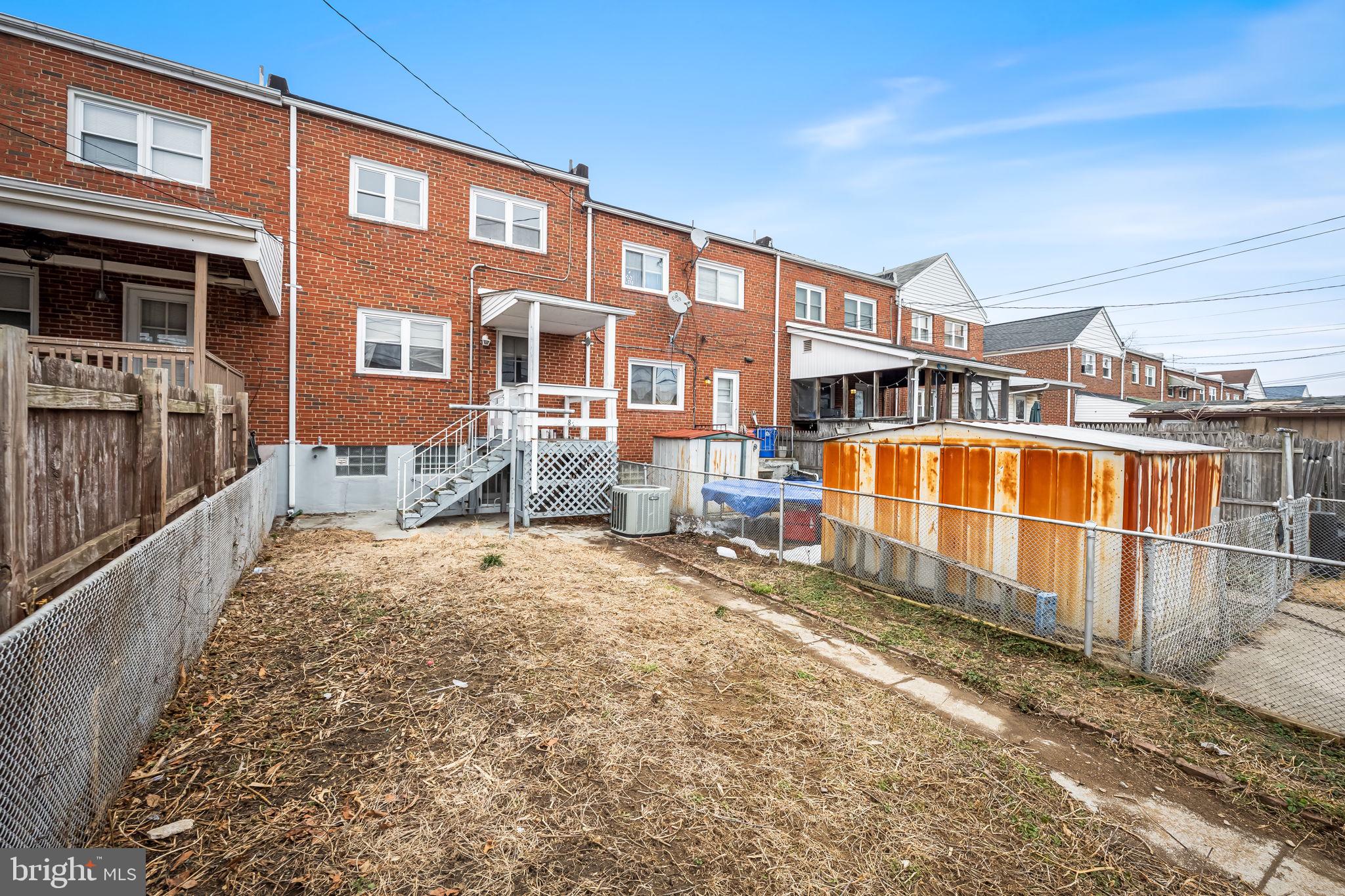 EASTFIELD - Residential