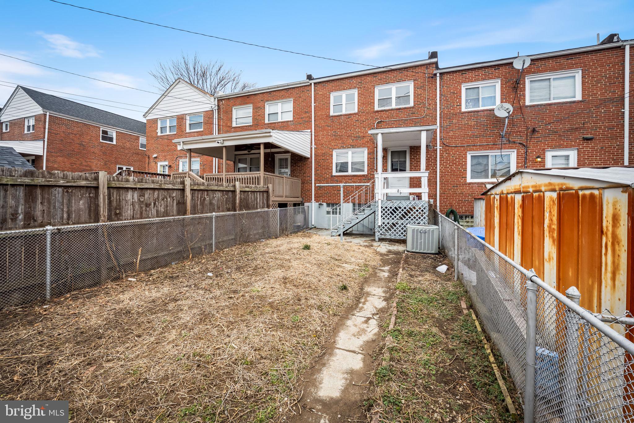 EASTFIELD - Residential