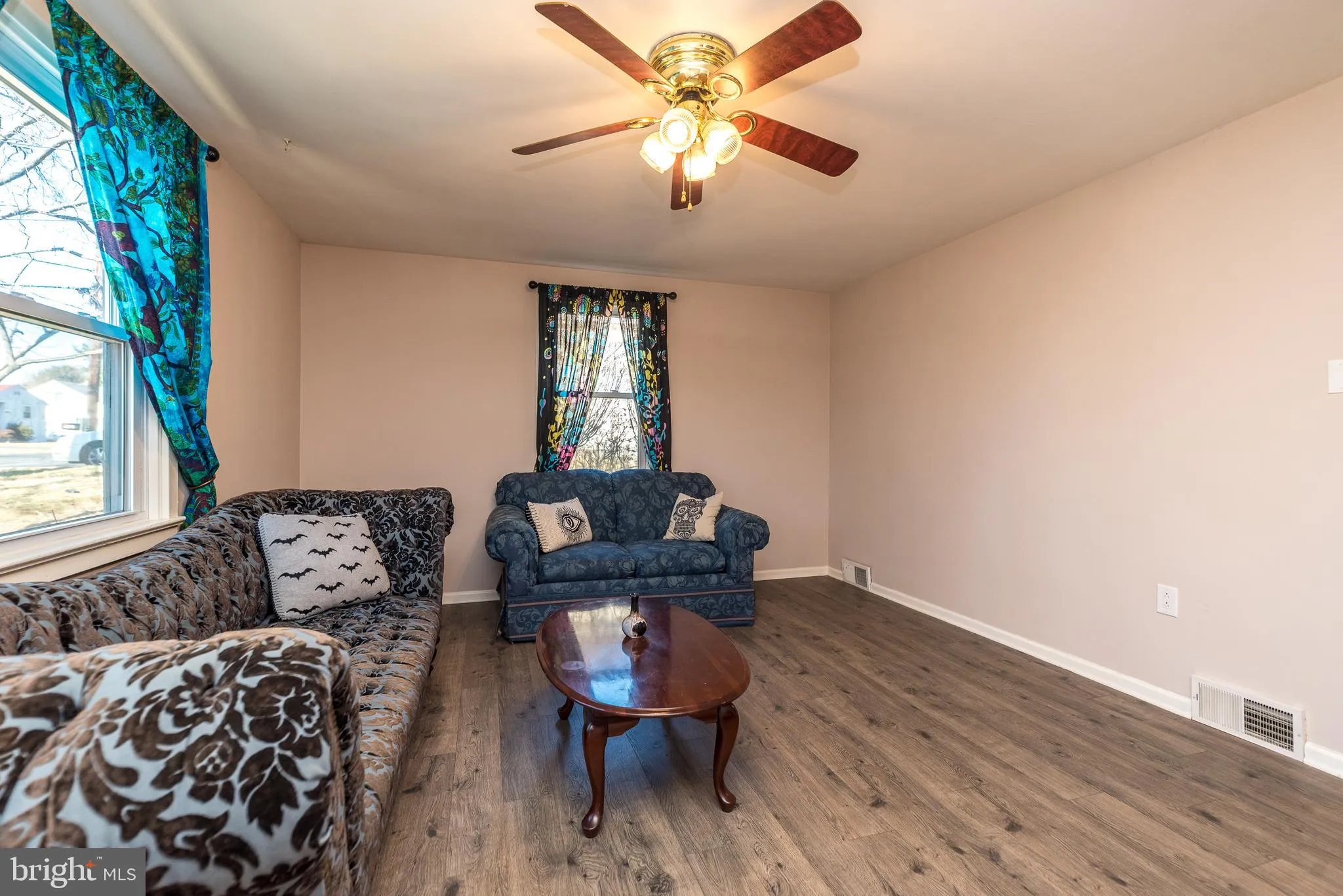 Horsham, Pennsylvania 19044, United States, 4 Bedrooms Bedrooms, ,2 BathroomsBathrooms,Residential,Pending,84772