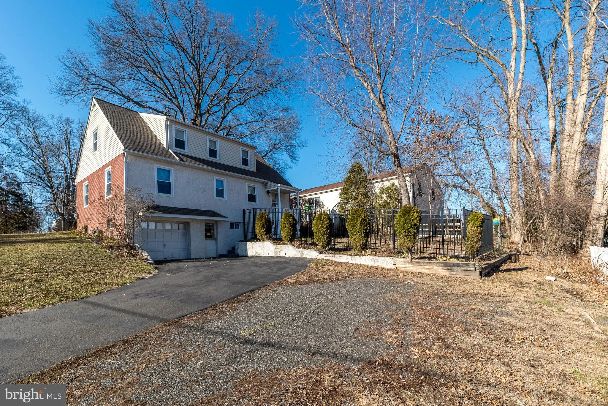 Horsham, Pennsylvania 19044, United States, 4 Bedrooms Bedrooms, ,2 BathroomsBathrooms,Residential,Pending,84772