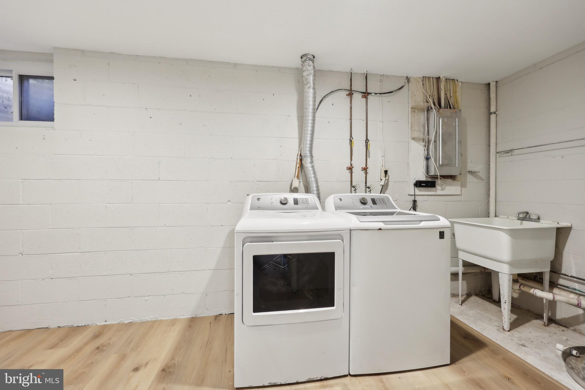 GEORGETOWN PARK - Residential