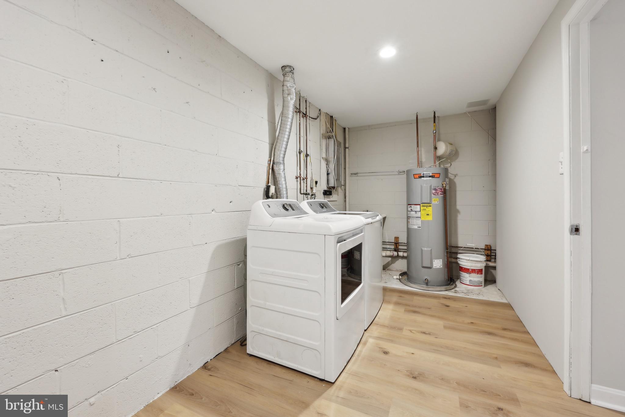 GEORGETOWN PARK - Residential