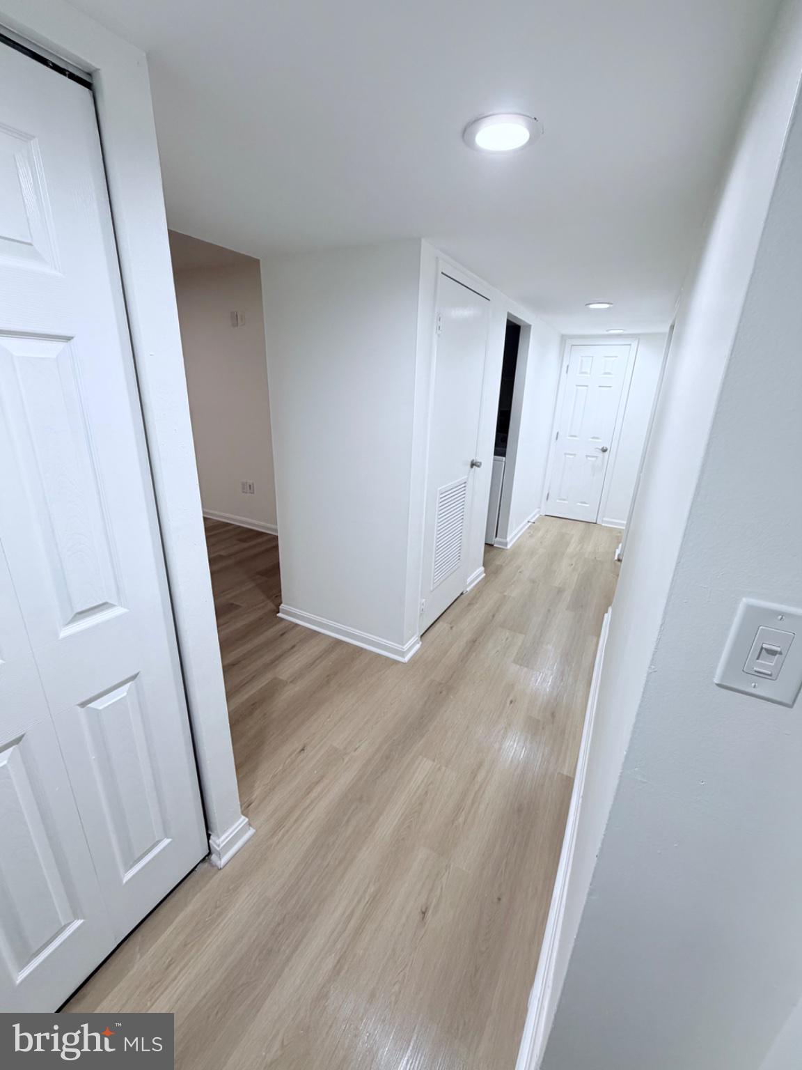 HUNTING RIDGE CONDOMINIUM - Residential