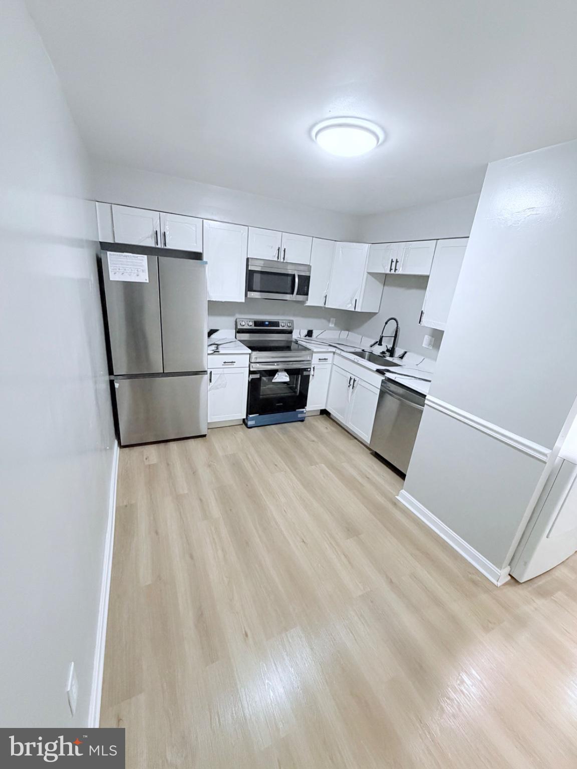 HUNTING RIDGE CONDOMINIUM - Residential