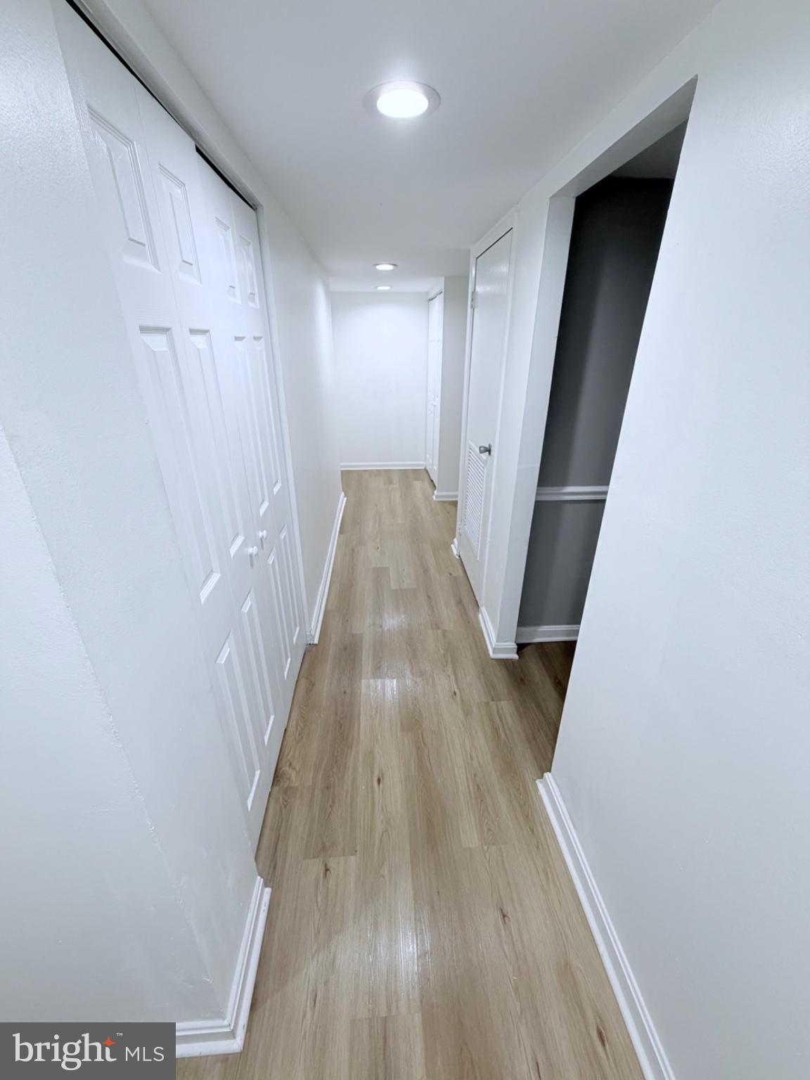 HUNTING RIDGE CONDOMINIUM - Residential