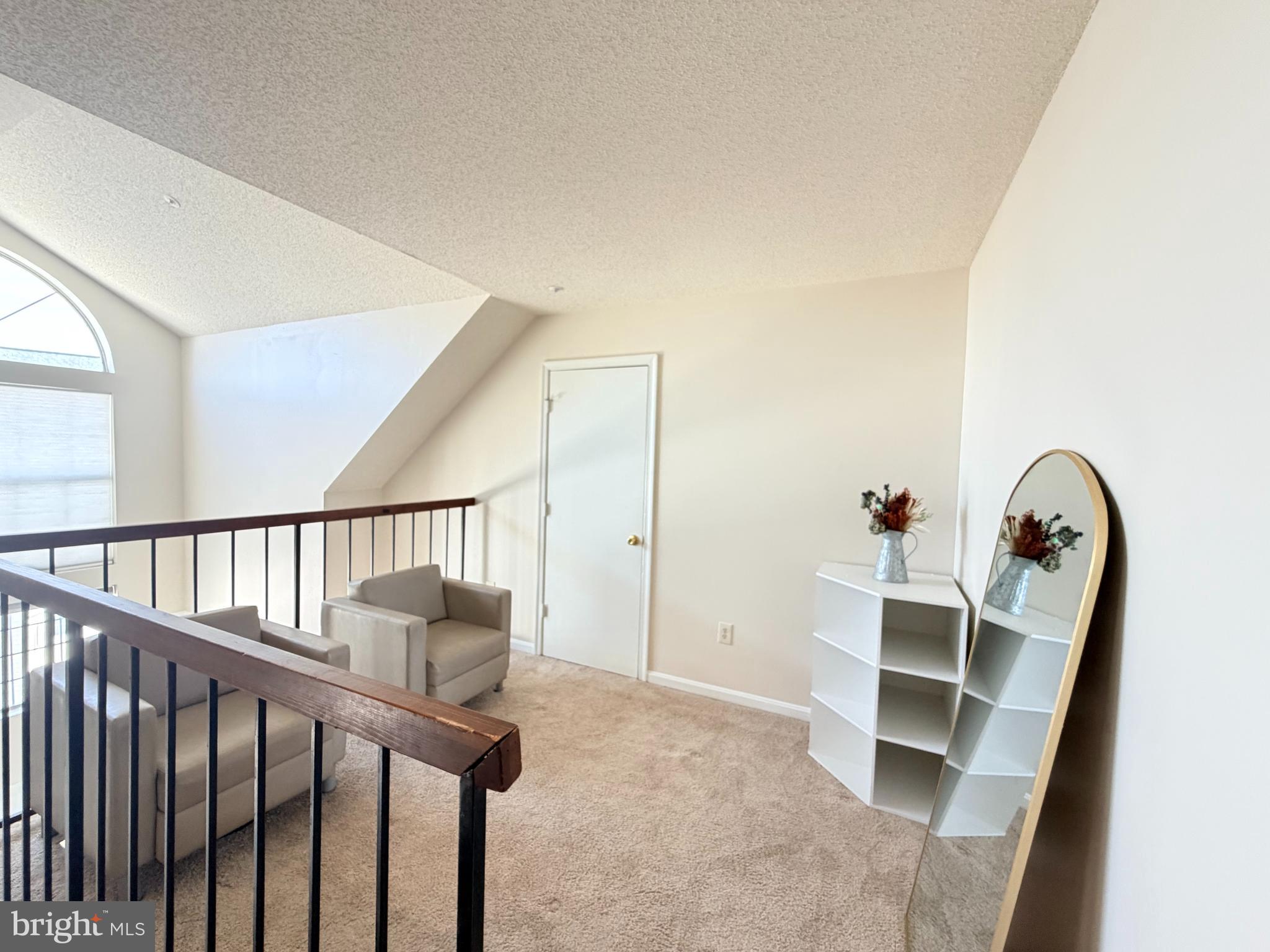 VISTAS 2 AT LAUREL - Residential