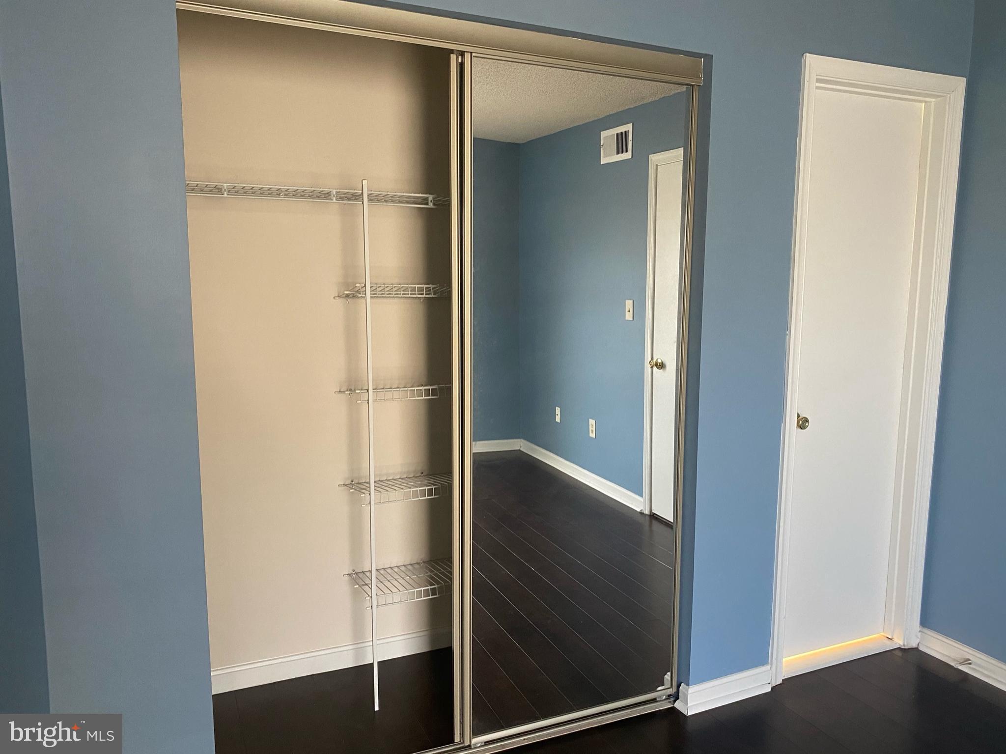 VISTAS 2 AT LAUREL - Residential