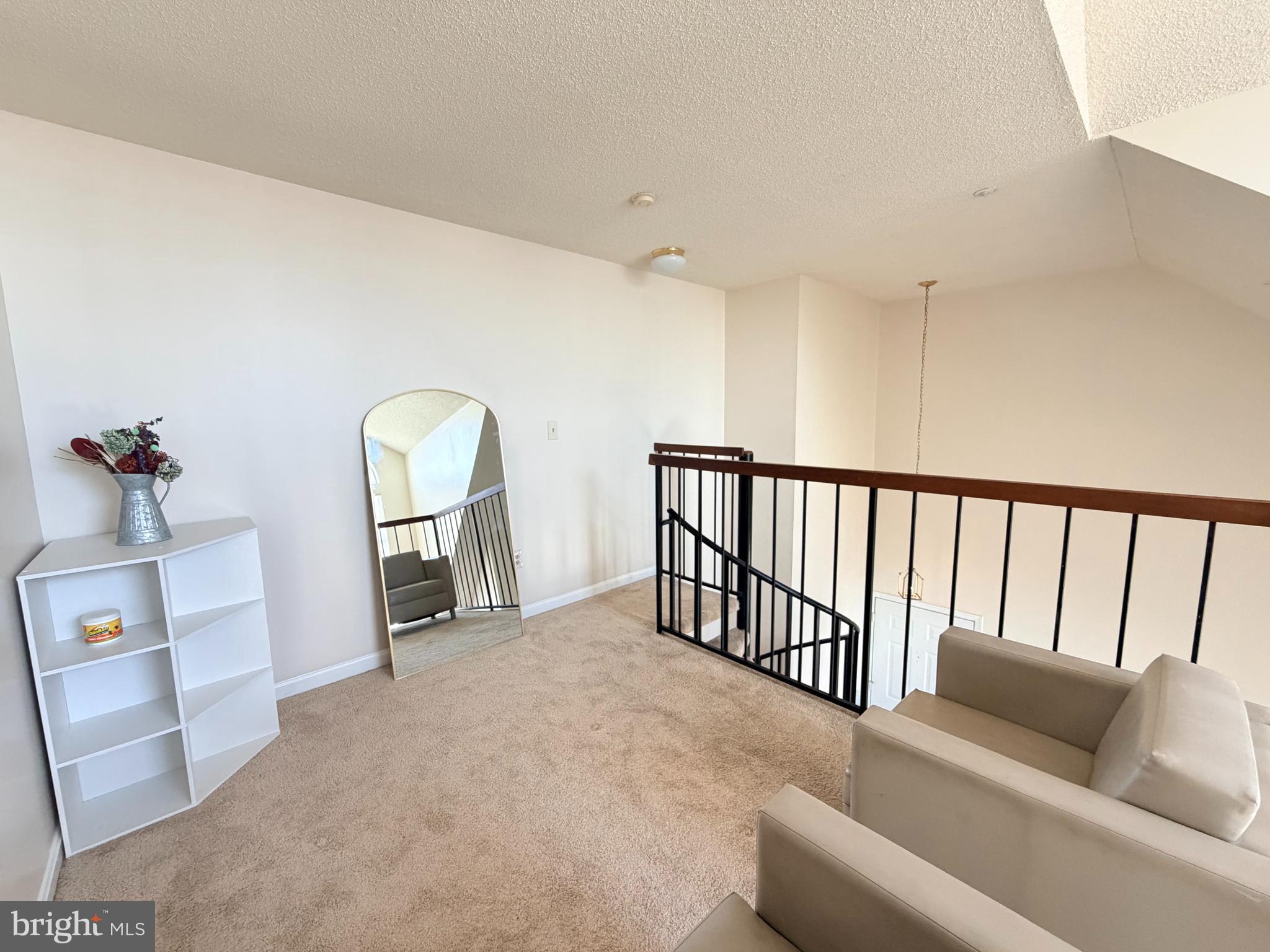 VISTAS 2 AT LAUREL - Residential