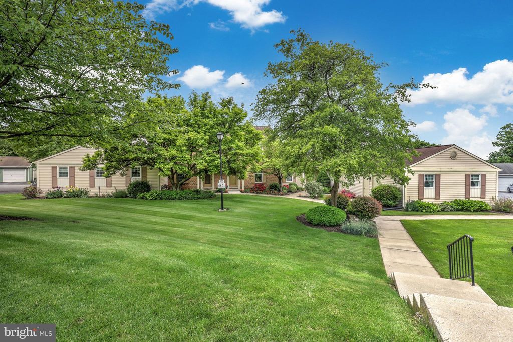 Photo of 70 Ashlea Ville, New Holland, PA 17557 (MLS # PALA2051252)