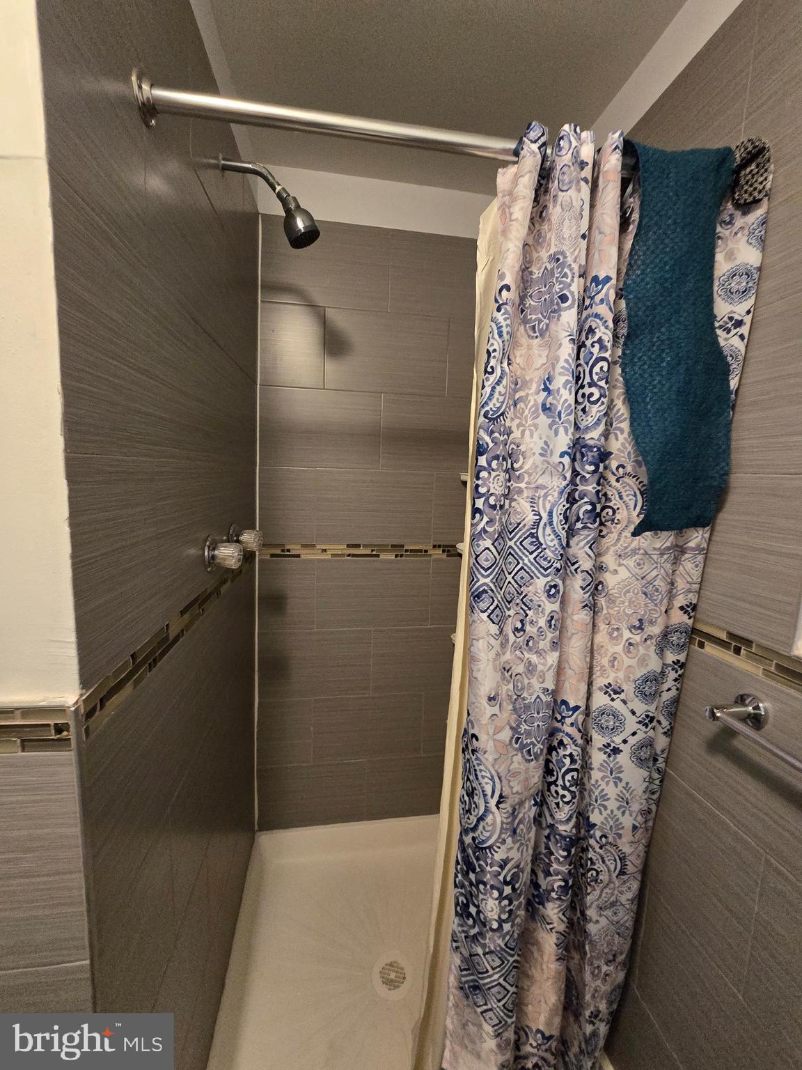 TEMPLE UNIVERSITY - Residential Income