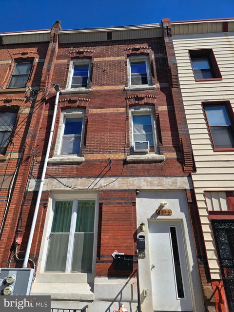 Multifamily For Sale - 1833 W Master Street<br/> PHILADELPHIA, PA 19121
