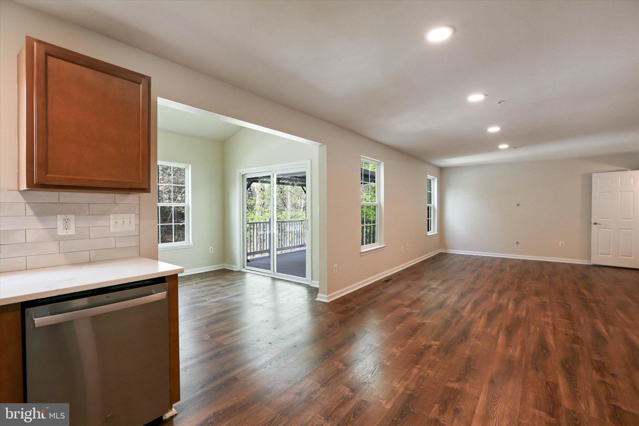 LENNOX PARK - Residential