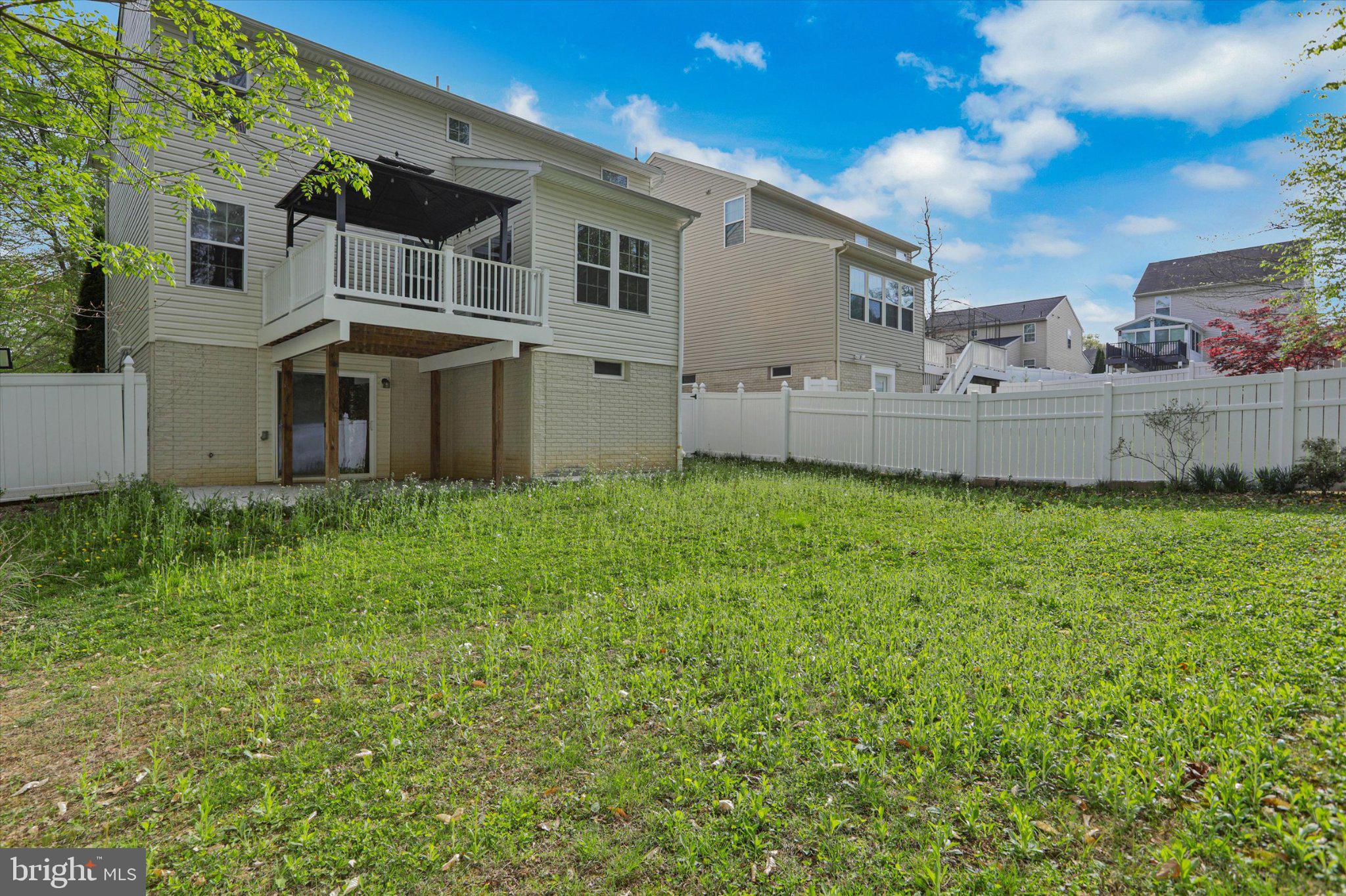 LENNOX PARK - Residential