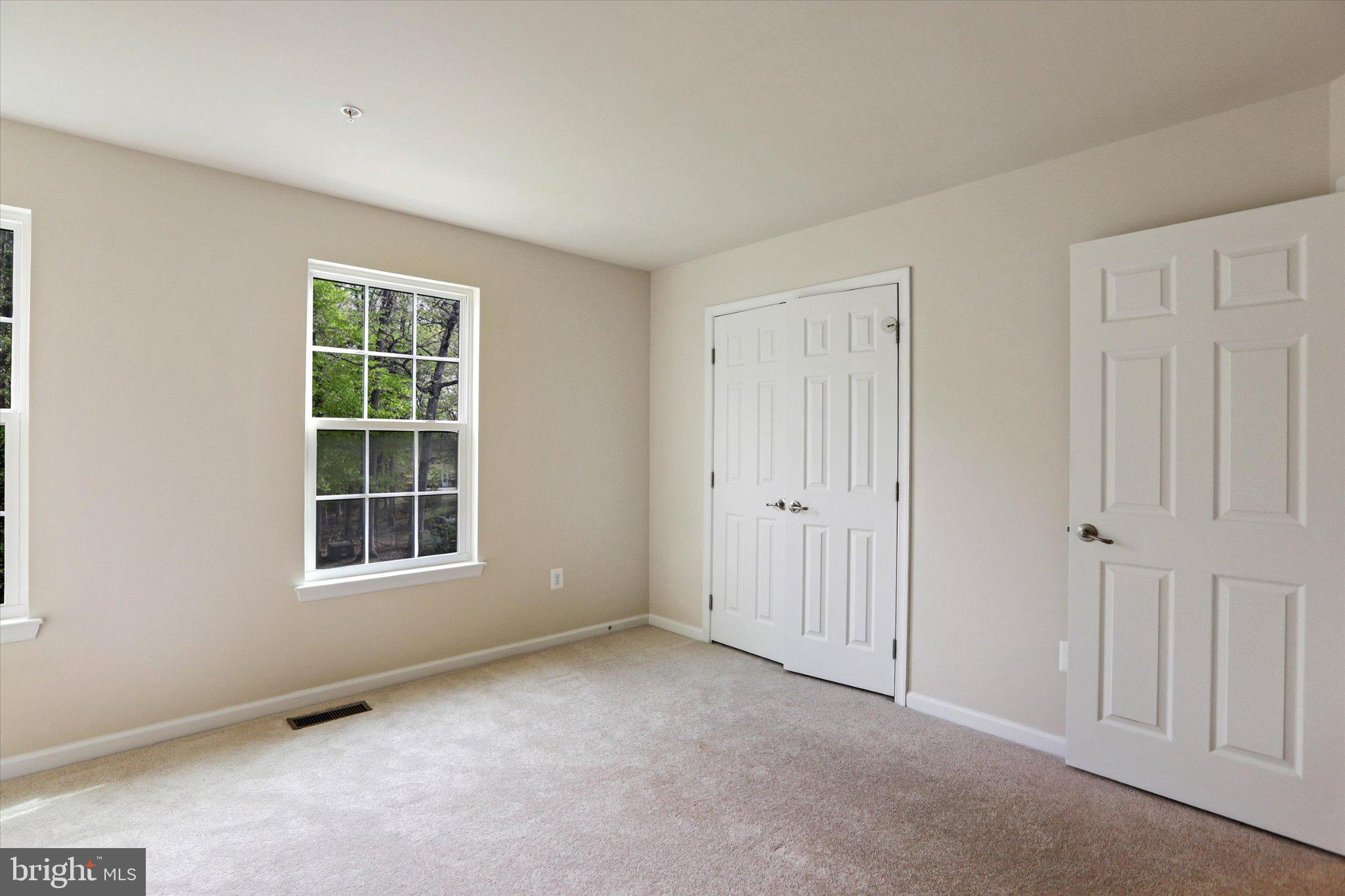 LENNOX PARK - Residential