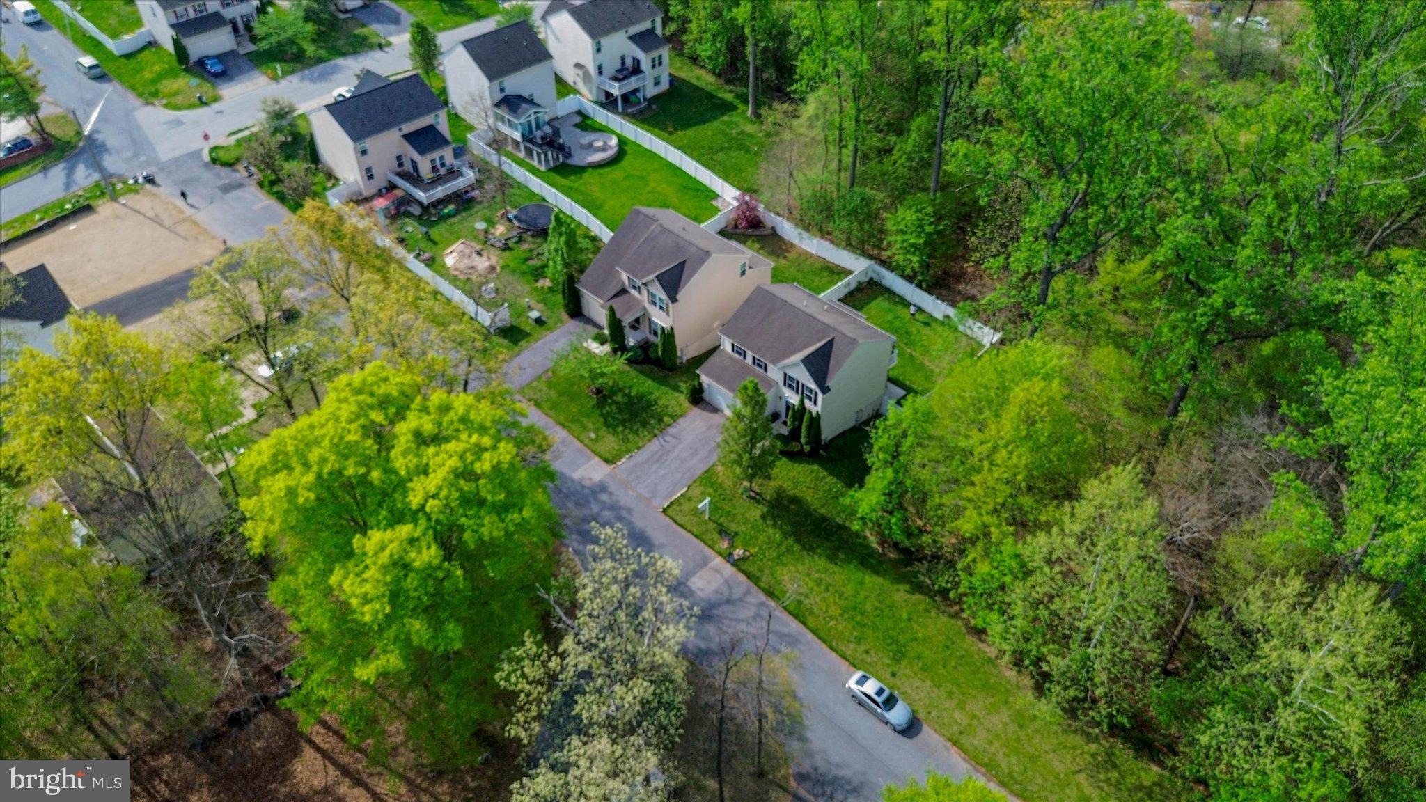 LENNOX PARK - Residential