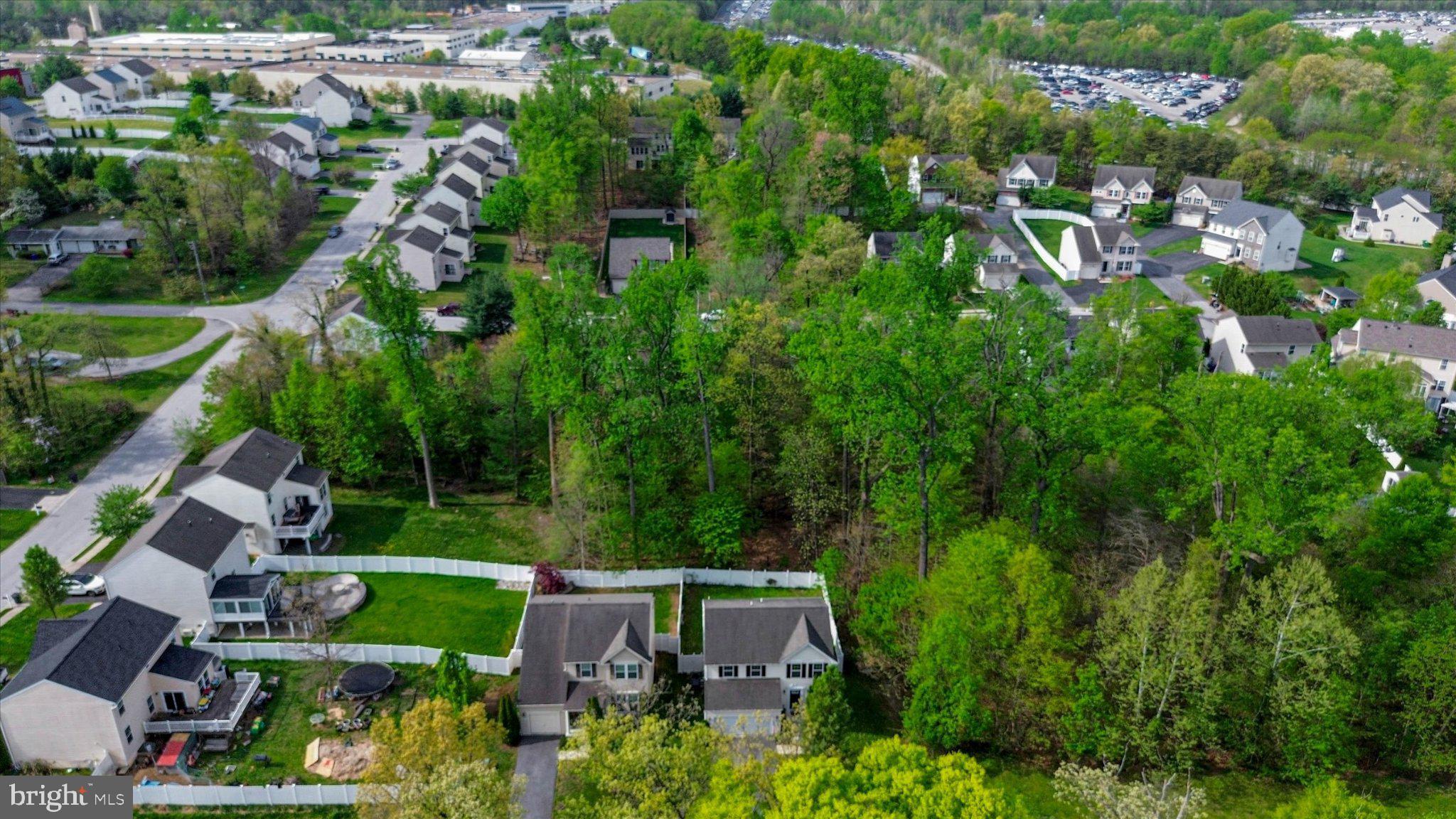 LENNOX PARK - Residential