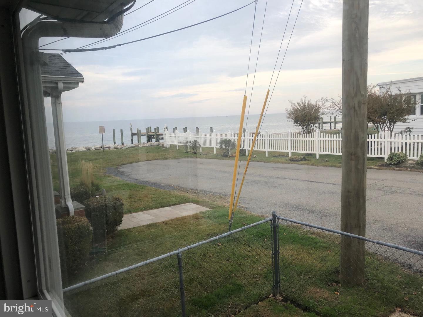 BAY CREST - Residential Lease