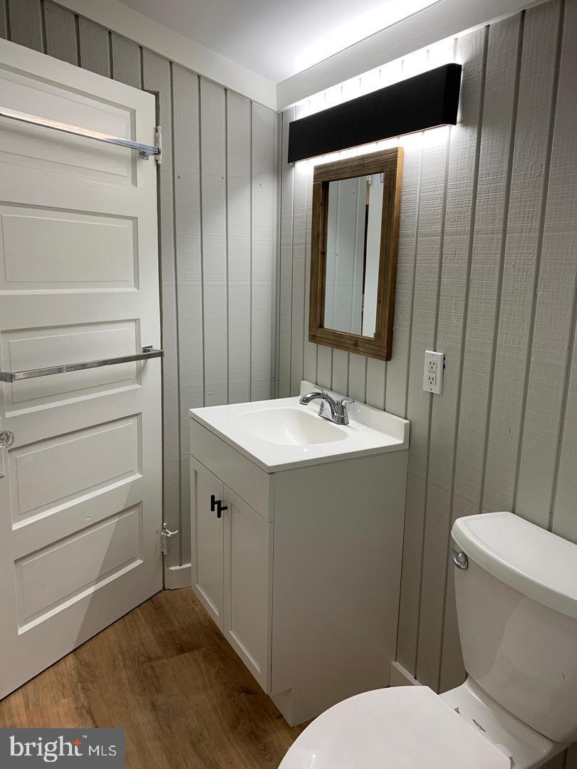 BAY CREST - Residential Lease