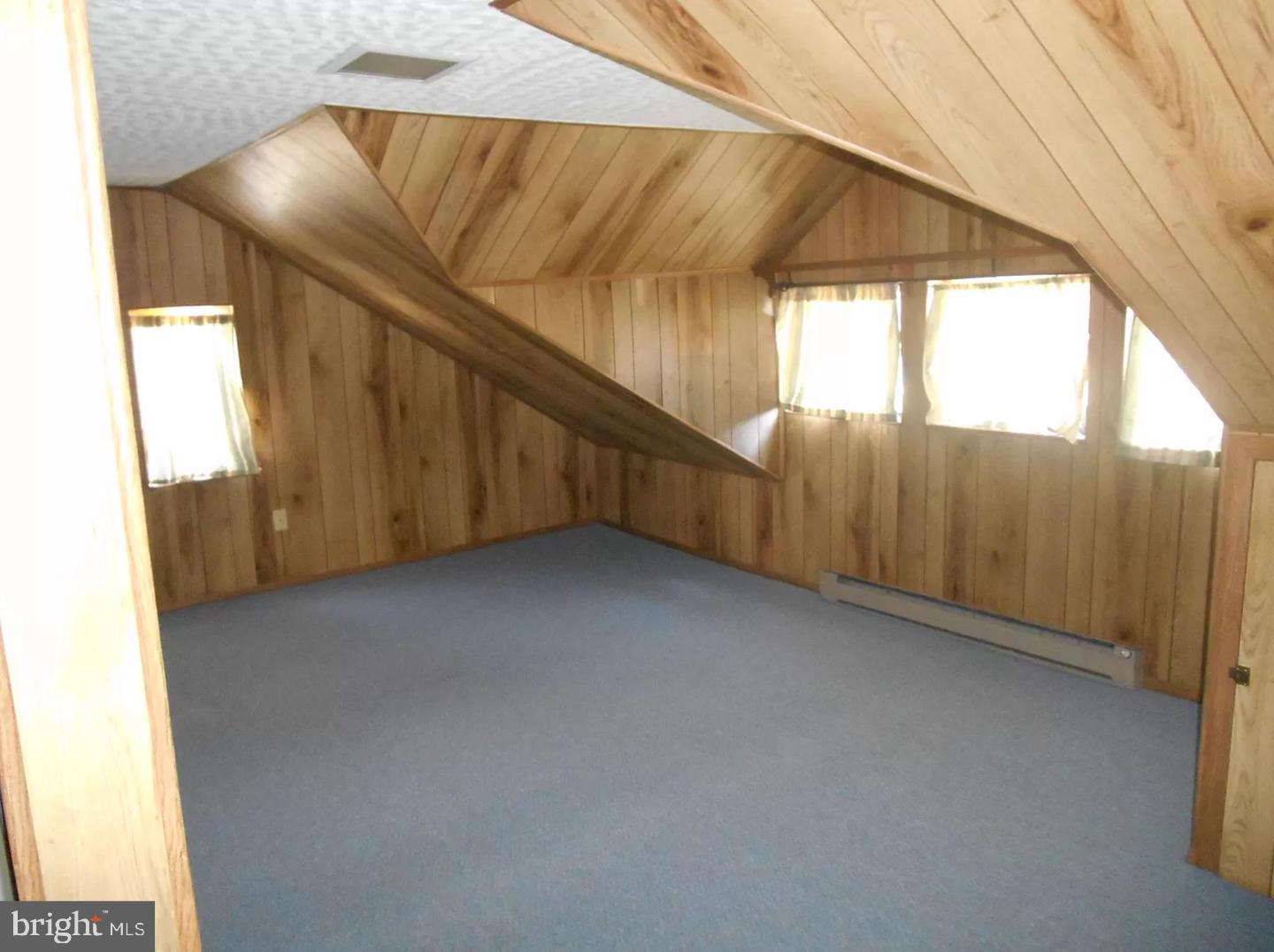 BAY CREST - Residential Lease