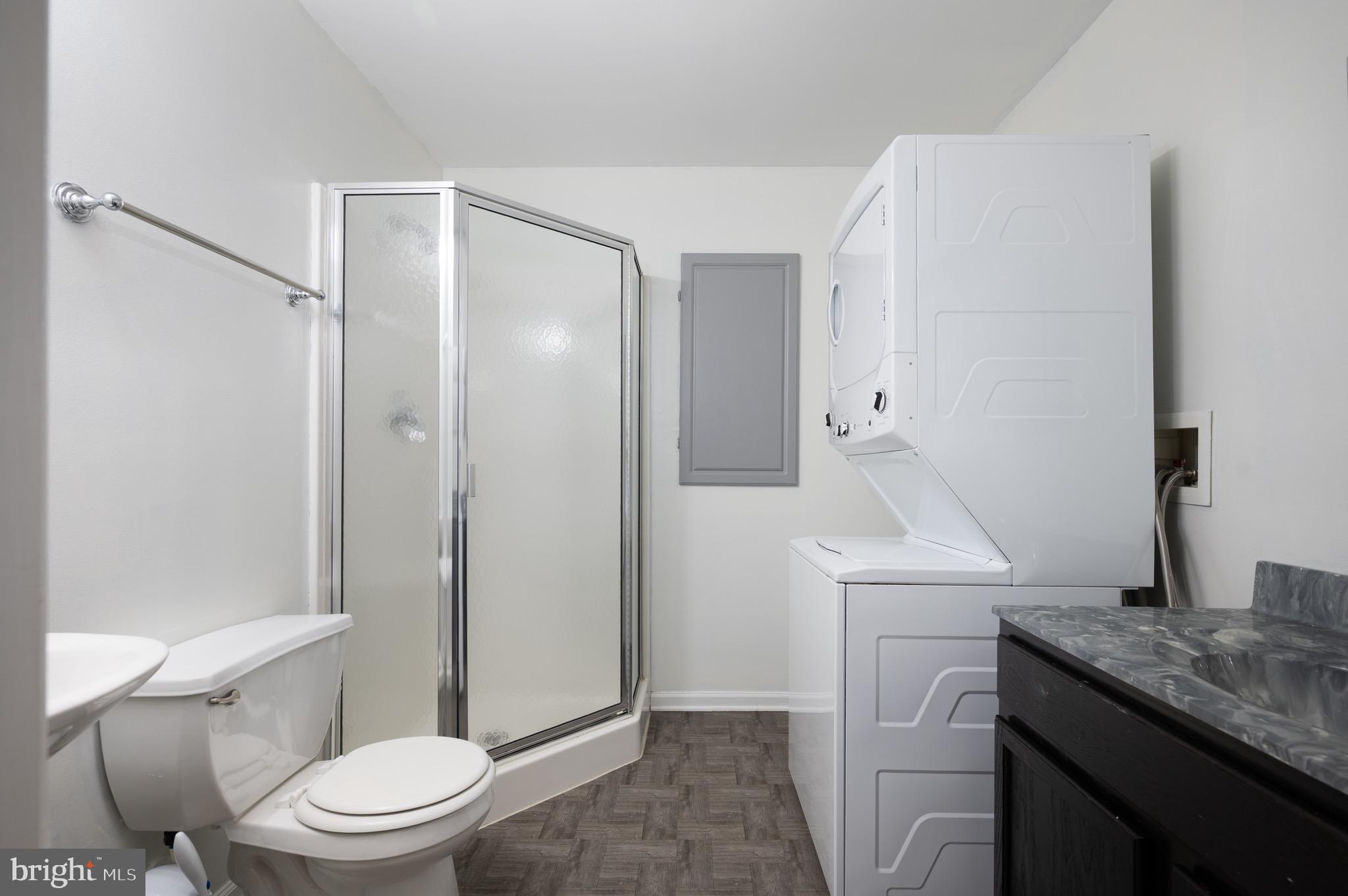 BRENNAN ESTATES - Residential