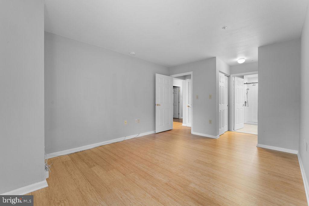 BRISTOL GREEN - Residential Lease