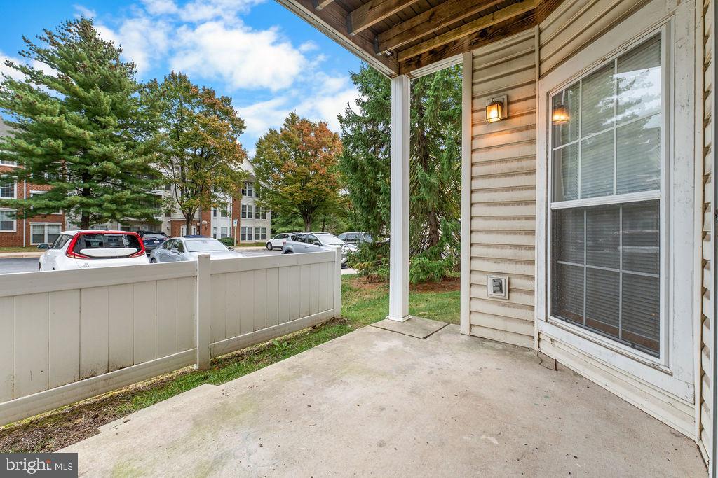 BRISTOL GREEN - Residential Lease