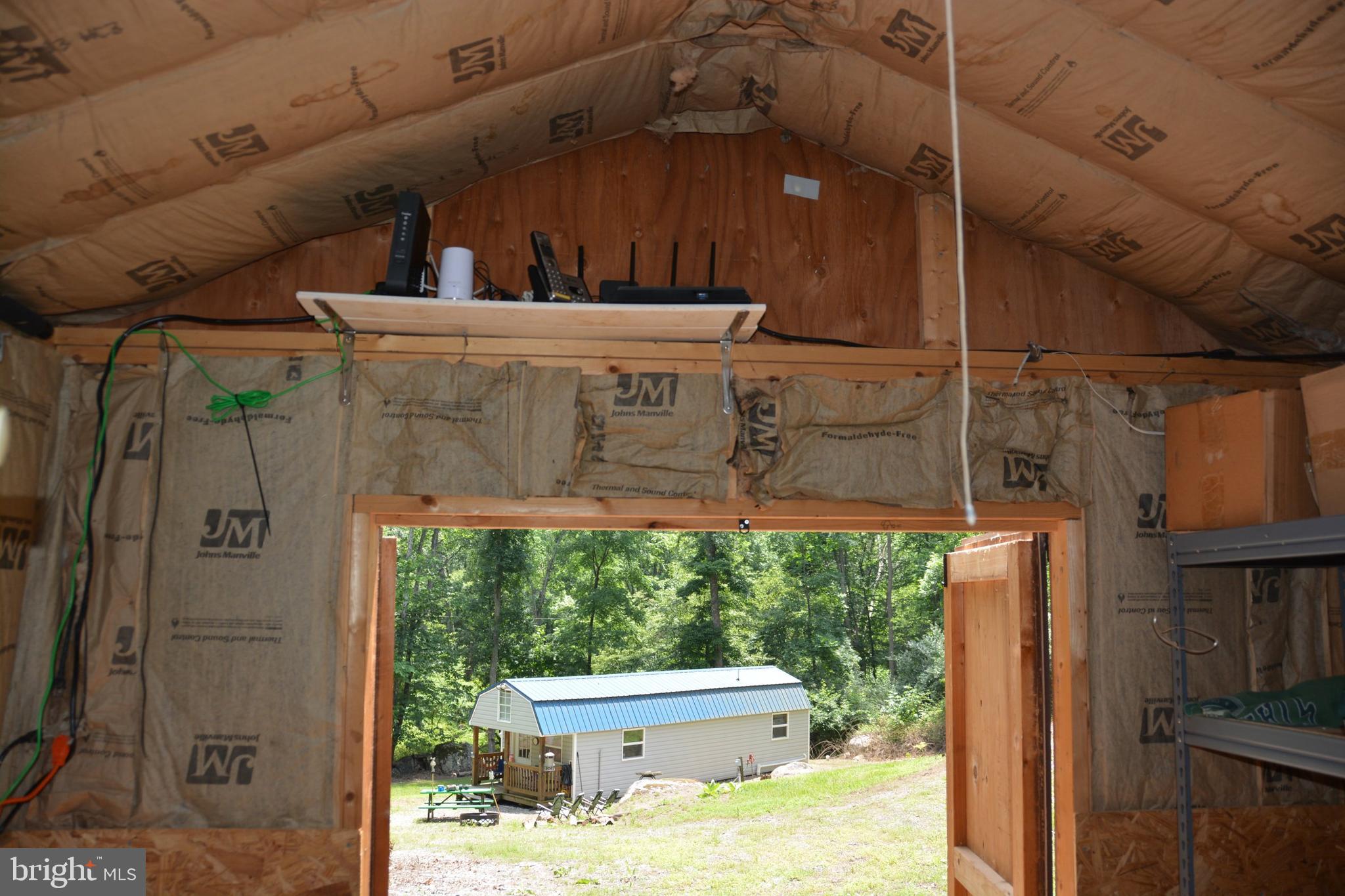 RITTERS HIDDEN VALLEY - Land