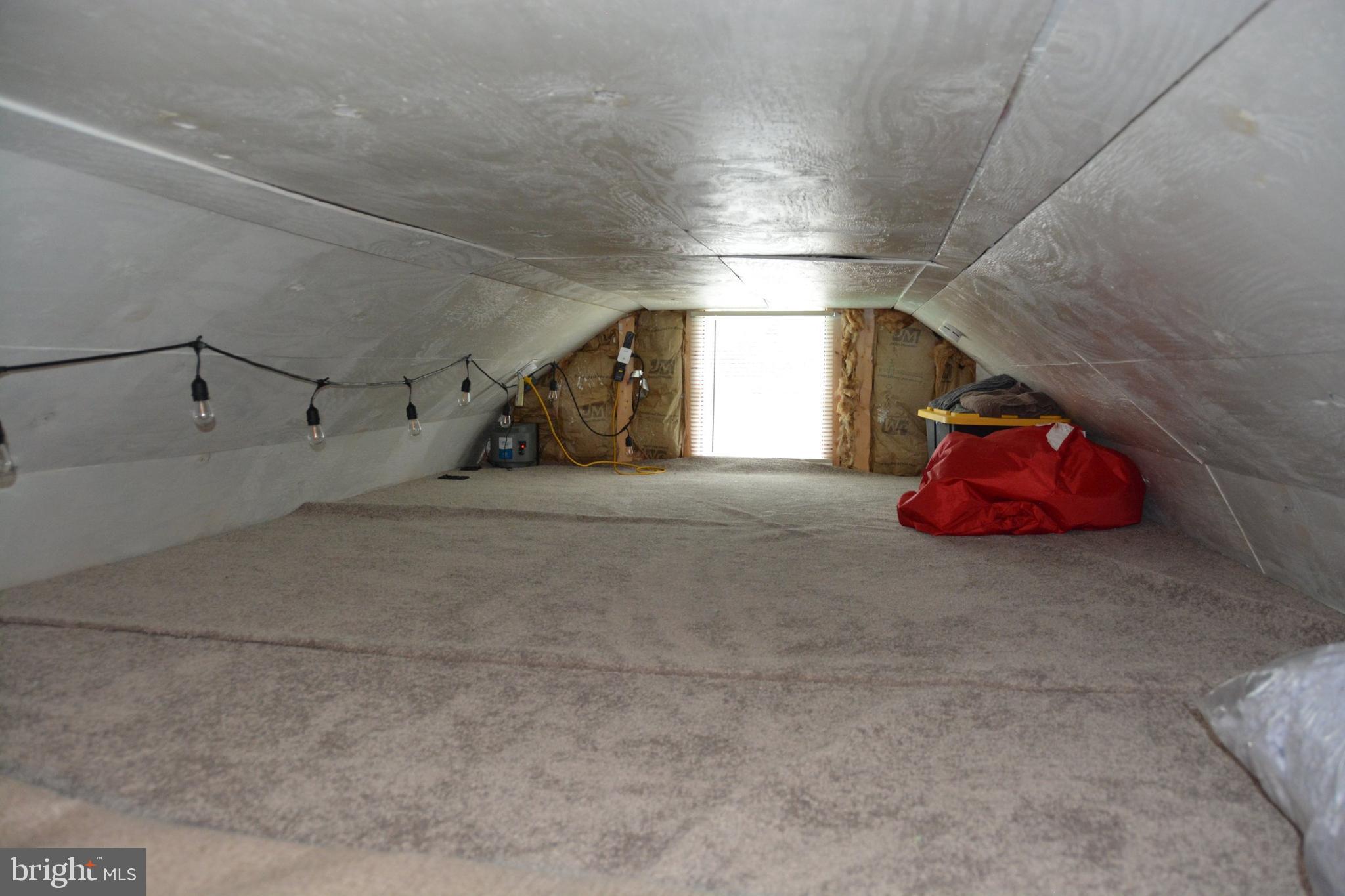 RITTERS HIDDEN VALLEY - Land