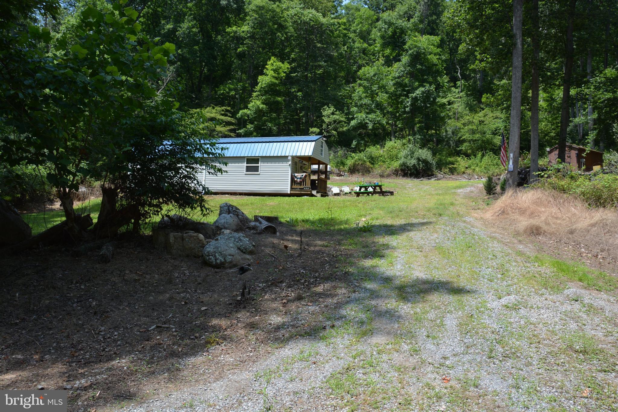 RITTERS HIDDEN VALLEY - Land