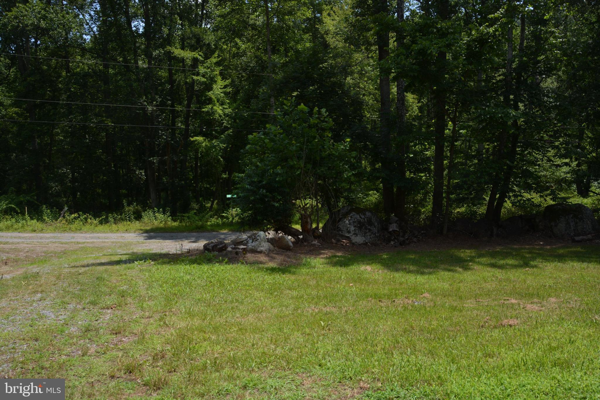 RITTERS HIDDEN VALLEY - Land