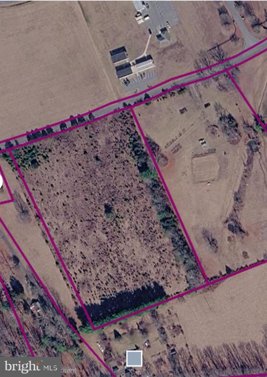 This vacant land is ready for it's new owner. Whether you're looking to build a forever home, have a place to hunt or fence it in for livestock; this property is game for whatever you have in mind with just over 6.5 UNRESTRICTED acres.
