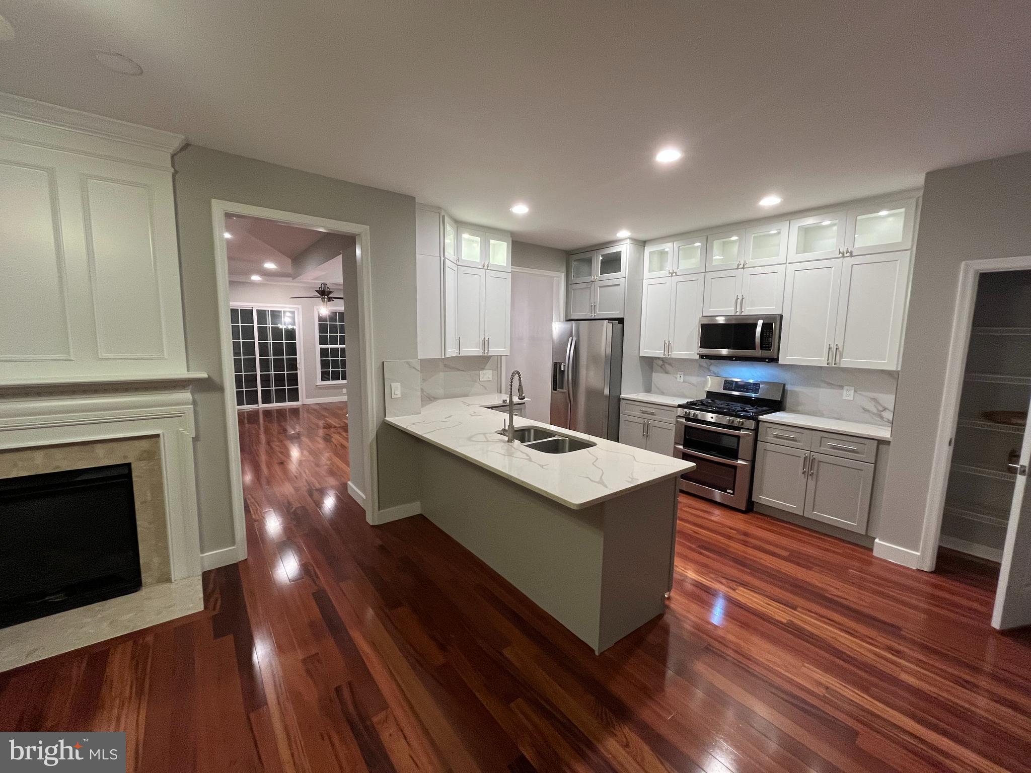 TANNERS RIDGE - Residential