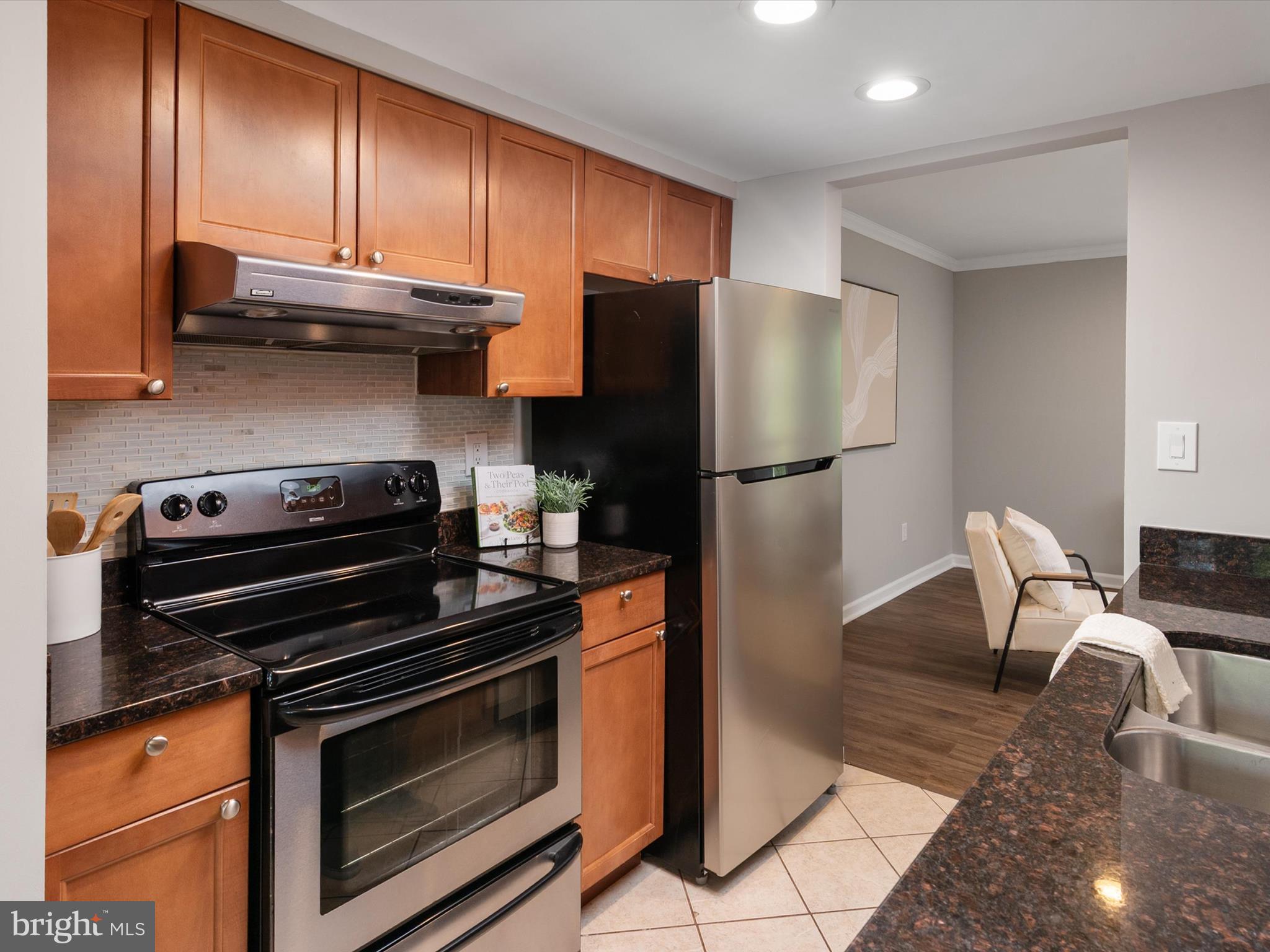 CROFTON SQUARE - Residential