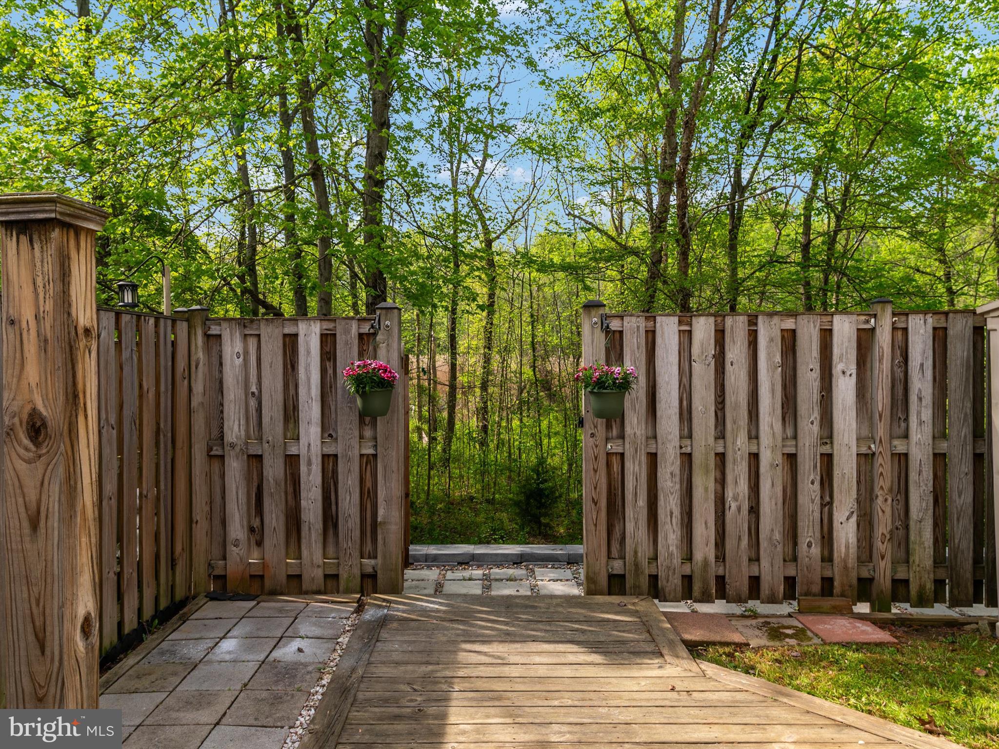 CROFTON SQUARE - Residential