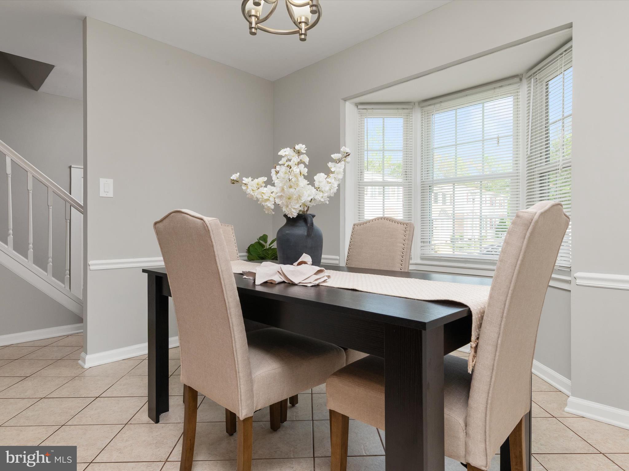 CROFTON SQUARE - Residential