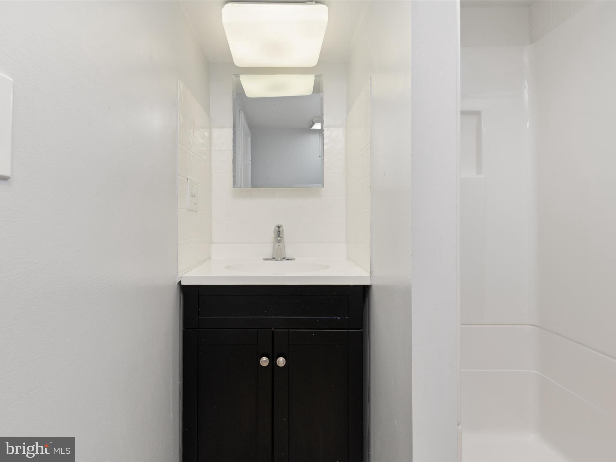 CROFTON SQUARE - Residential